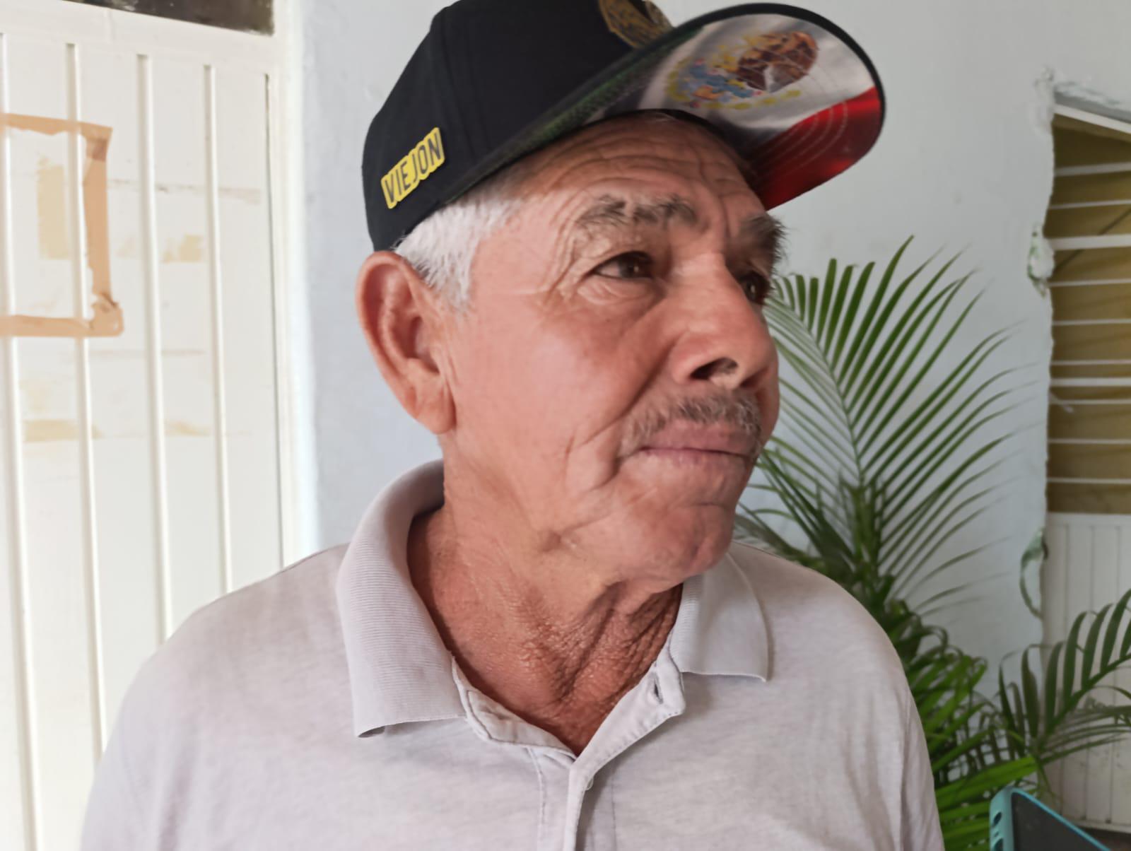 $!Denuncian ejidatarios de Escuinapa daños a parcelas por introducción de canales de riego