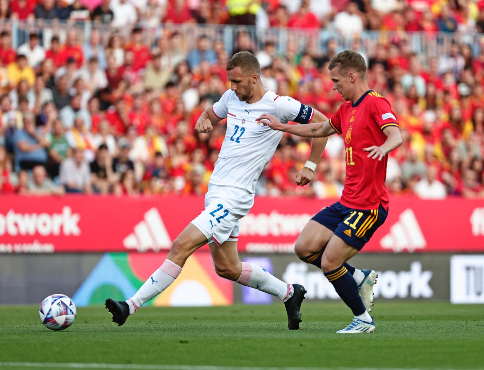 $!España vence a República Checa y toma liderato de su grupo en la Nations League