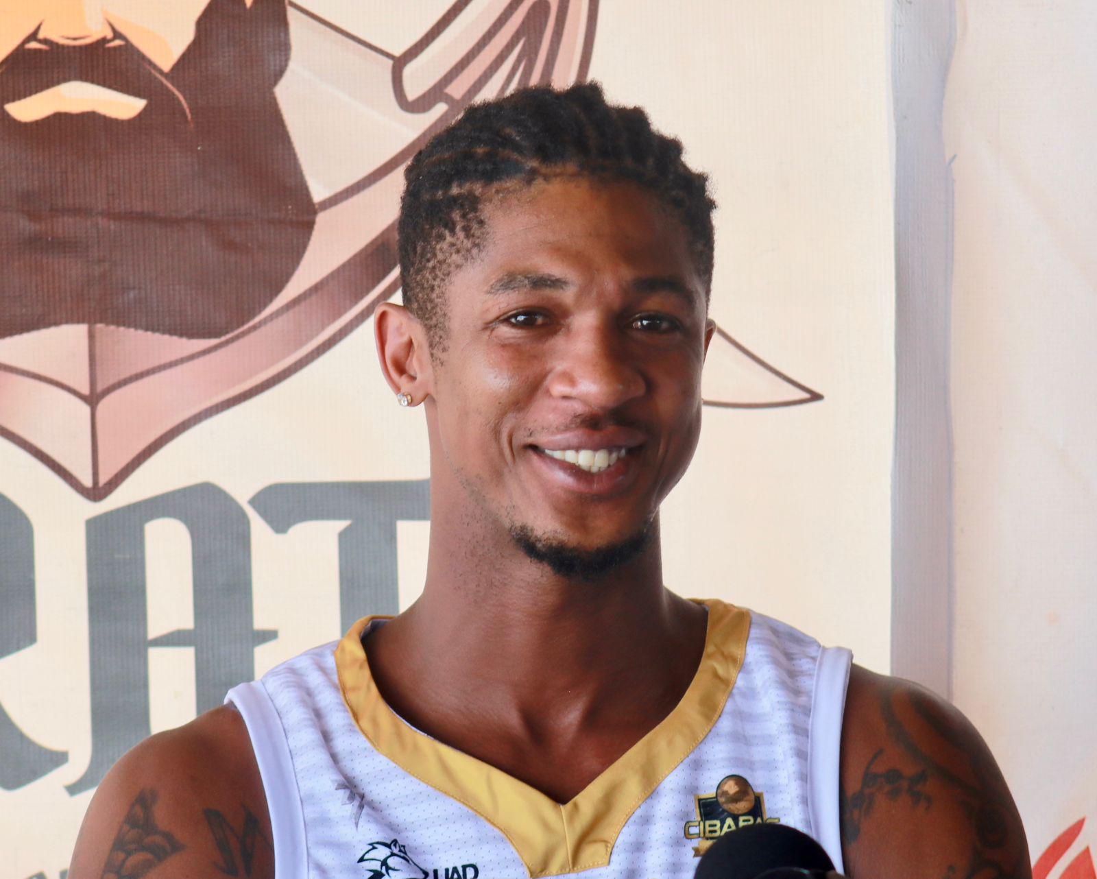 $!Llega ‘La Bestia’ a Piratas Basketball Mazatlán