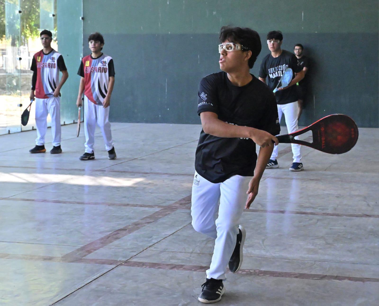 $!Mazatlecos Óscar Díaz y Maximiliano Guerra logran el triplete en frontón, en la etapa estatal