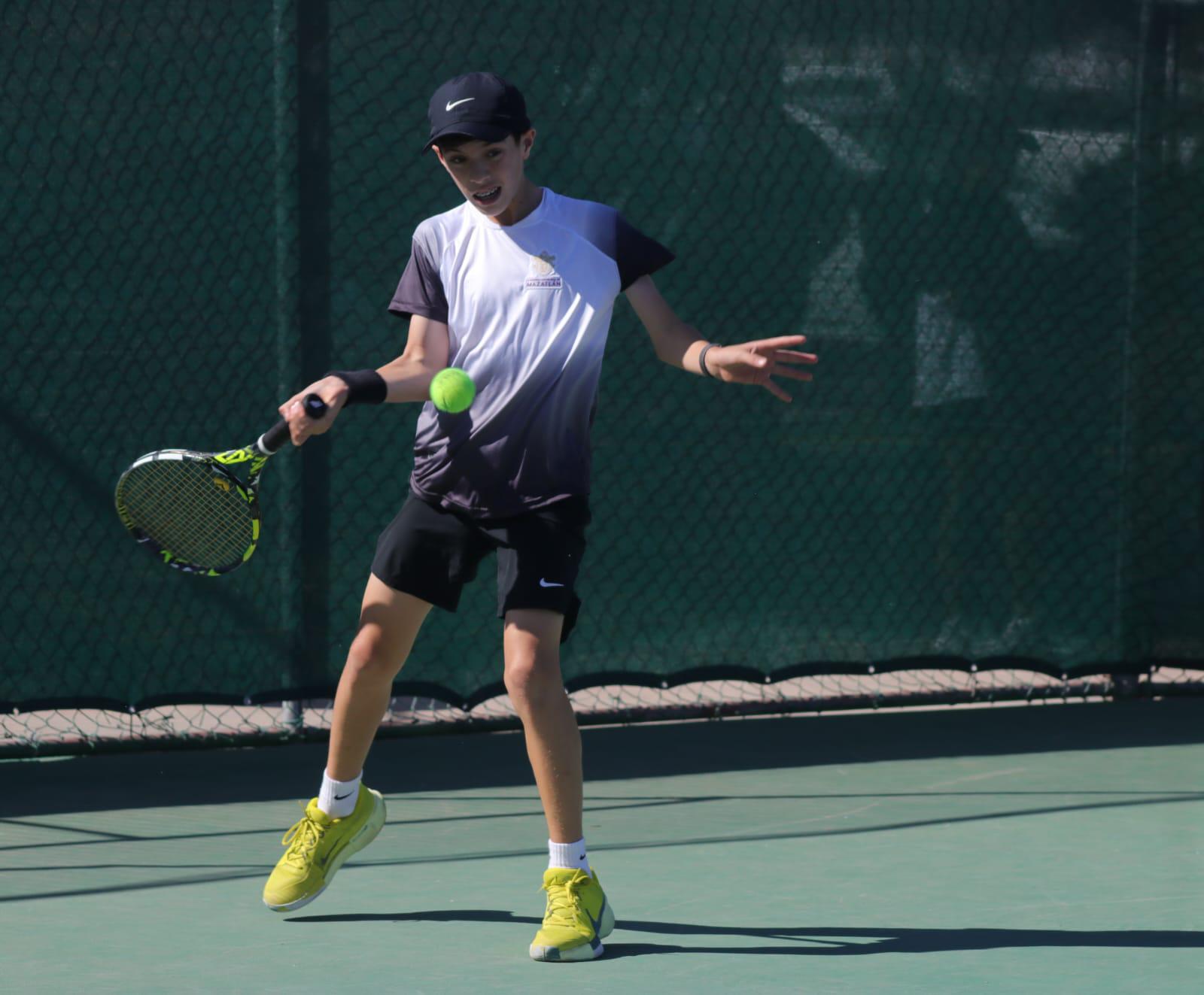 $!Gana Aurora Telles medalla de oro para Mazatlán en tenis