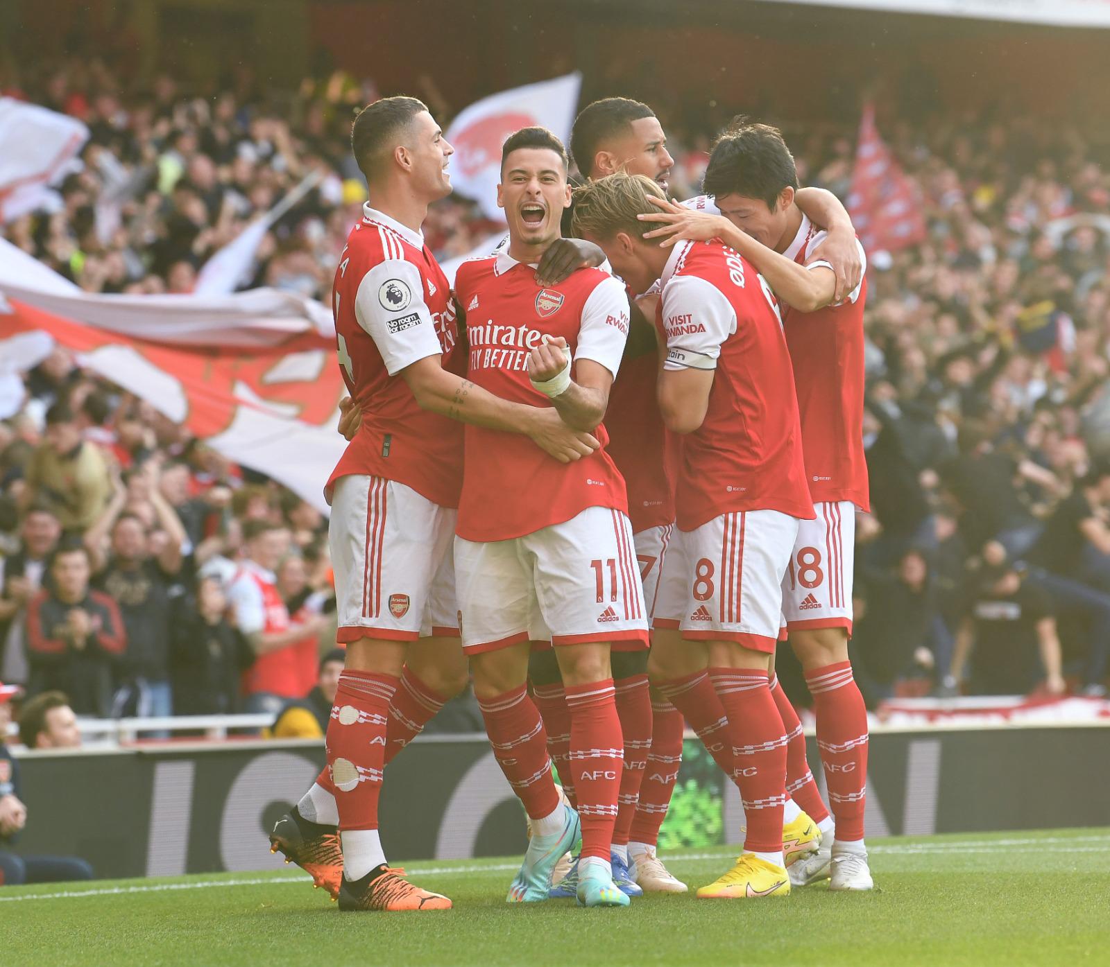$!Arsenal recupera la punta con triunfo ante el Liverpool