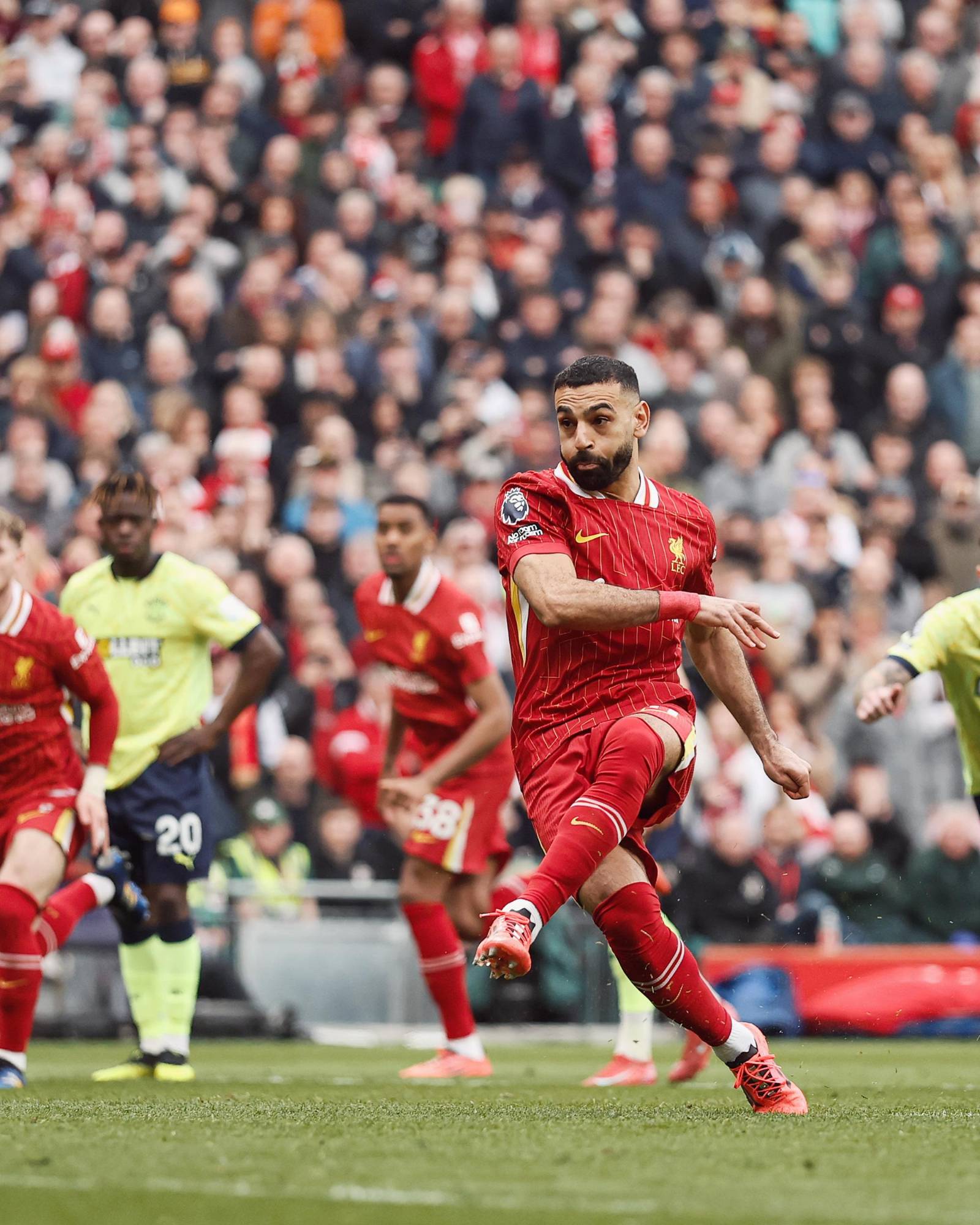 $!Darwin Núñez brilla en victoria del Liverpool contra Southampton