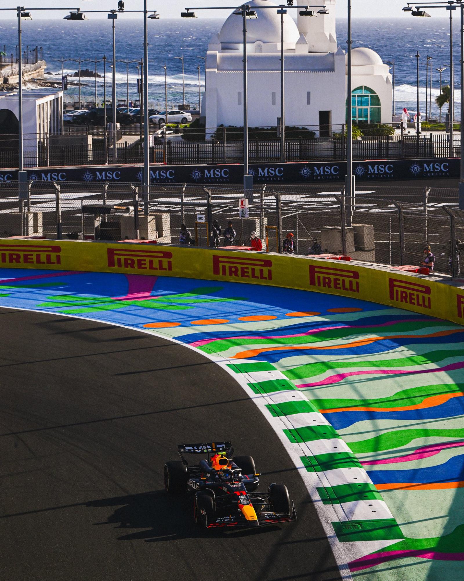 $!Checo Pérez largará tercero en GP de Arabia Saudita; para Verstappen la pole