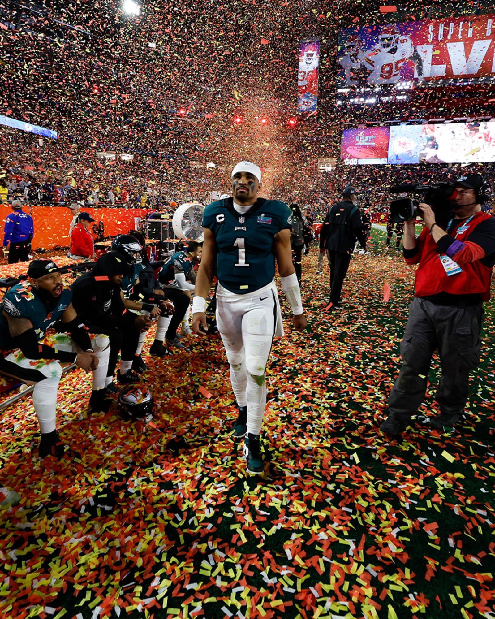 $!Kansas City Chiefs y Philadelphia Eagles se enfrentan en el Super Bowl: una revancha histórica