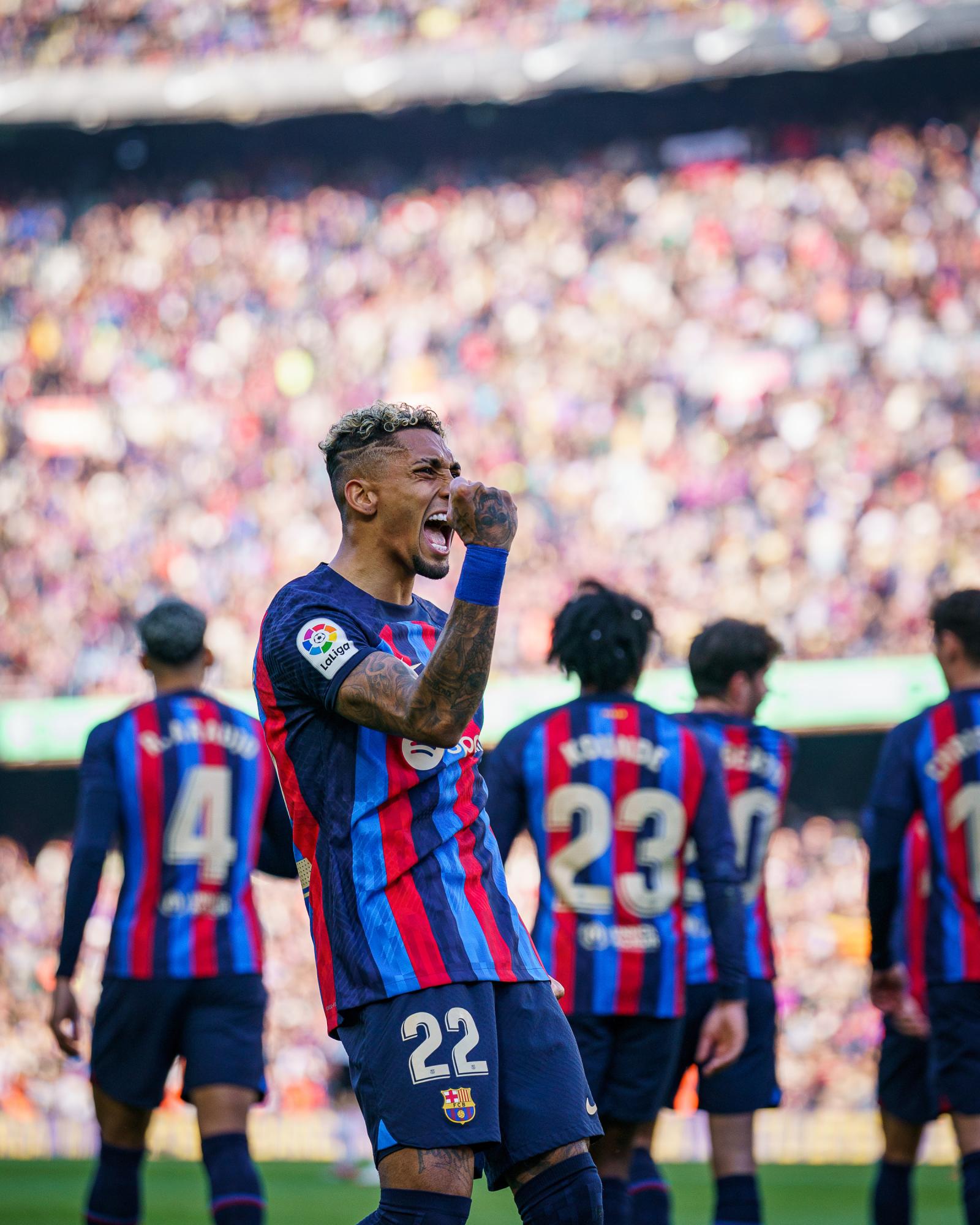 $!Barcelona se impuso por la mínima al Valencia y no afloja rumbo al título