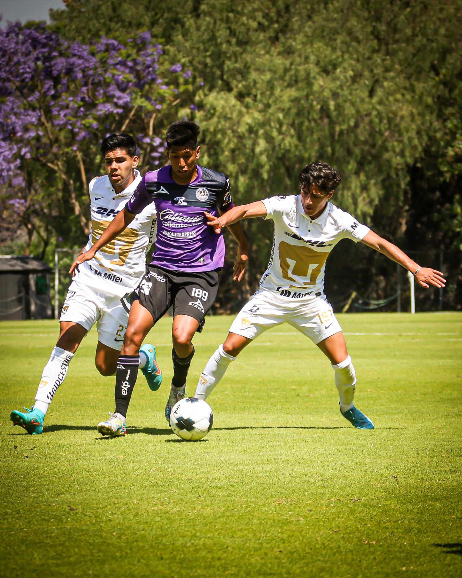$!Pumas da zarpazos letales a juveniles del Mazatlán FC