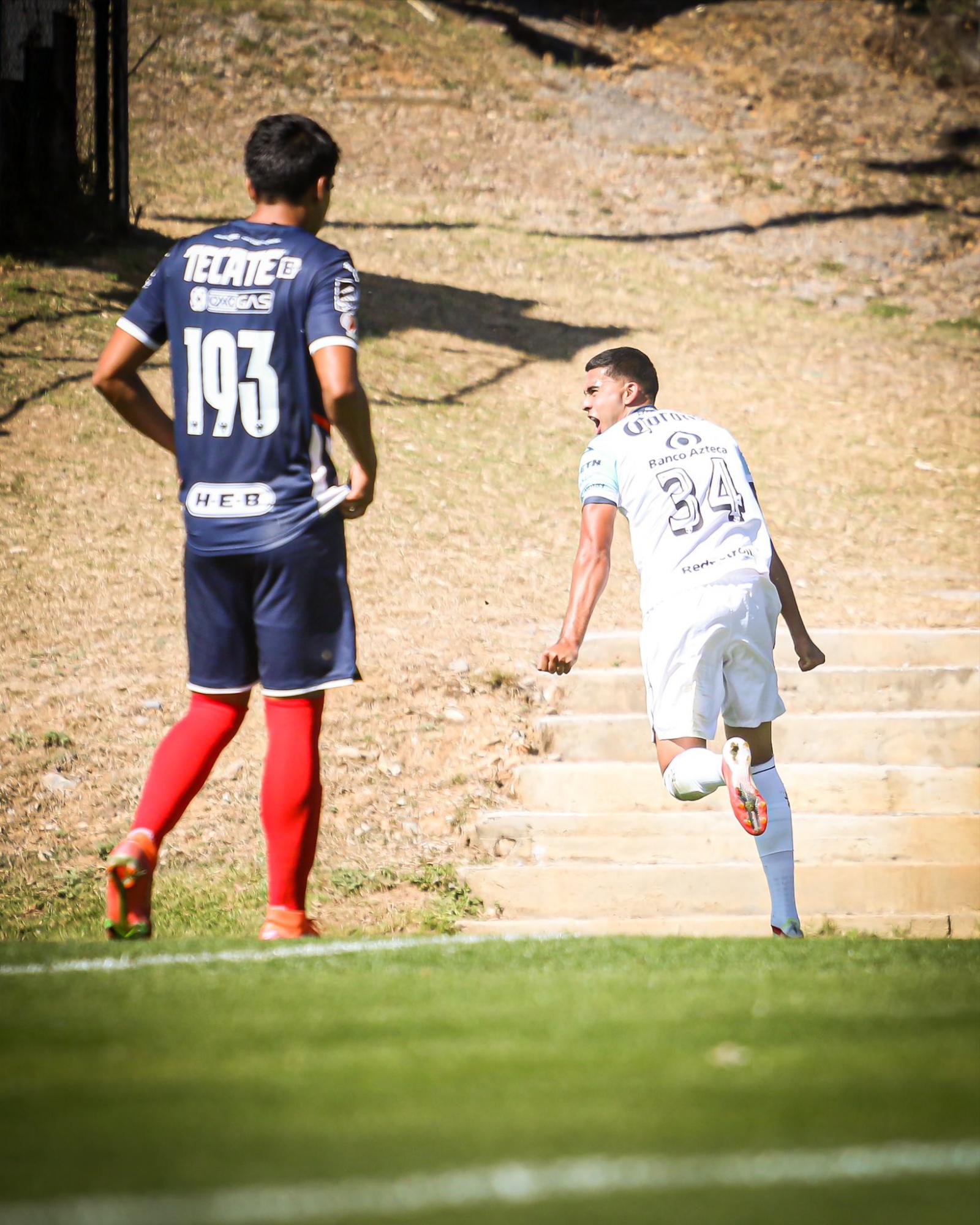 $!Mazatlán Sub 20 saca agónico triunfo ante Rayados en El Barrial