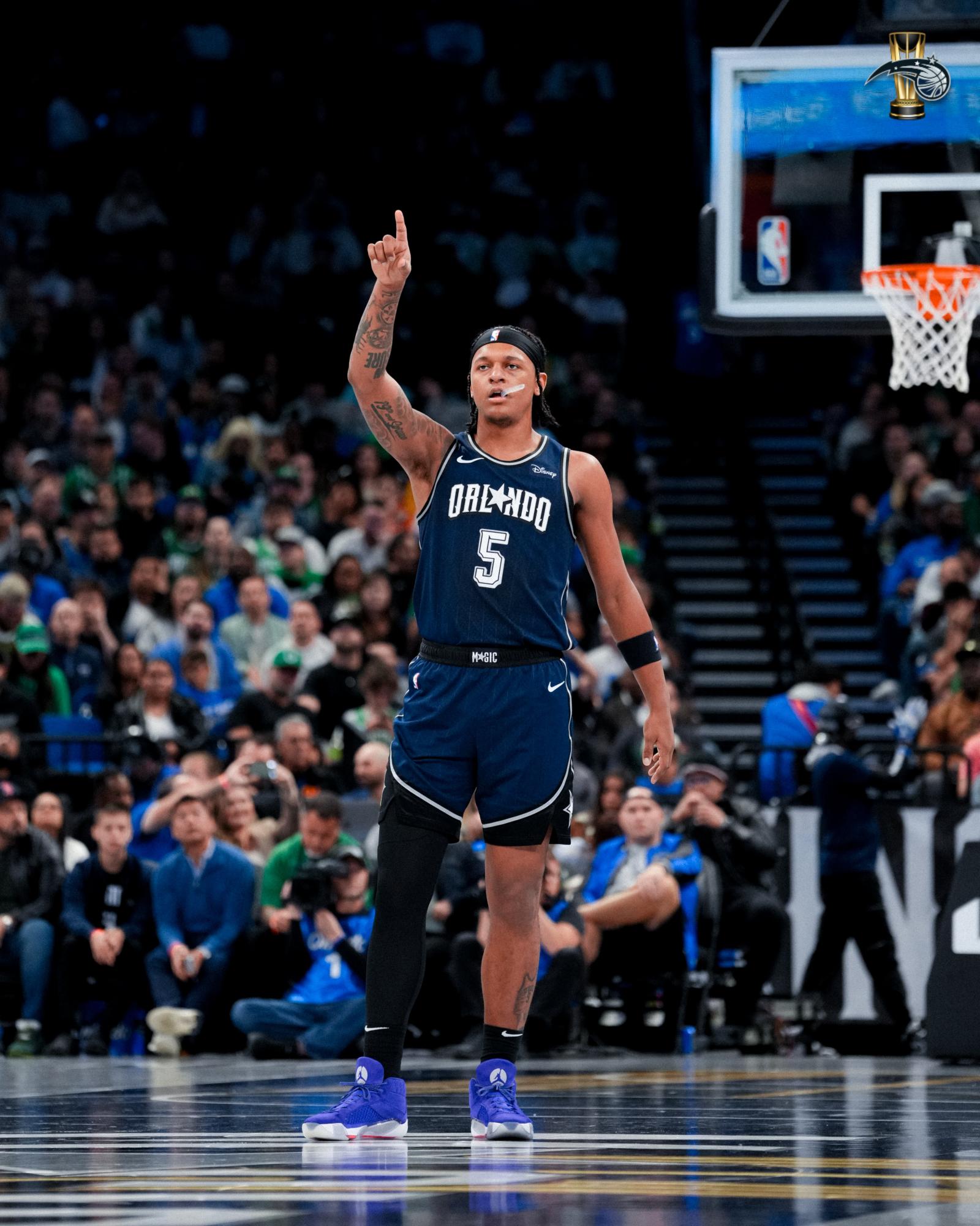 $!El Magic sigue volando y arrolla a los Celtics