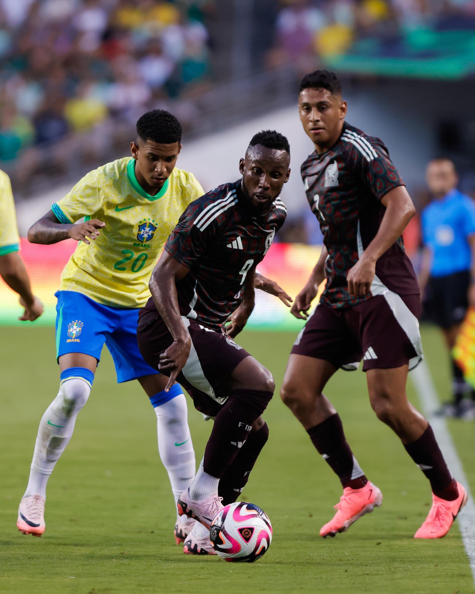 $!Peña, Carrillo y Montaño, entre los cortados para la Copa América