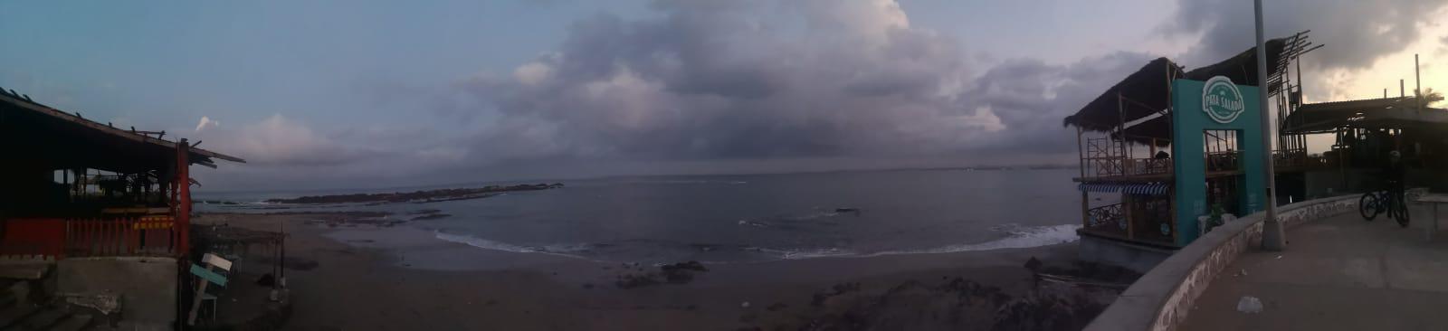 $!Este martes llueve en zonas de Mazatlán con fuerte viento