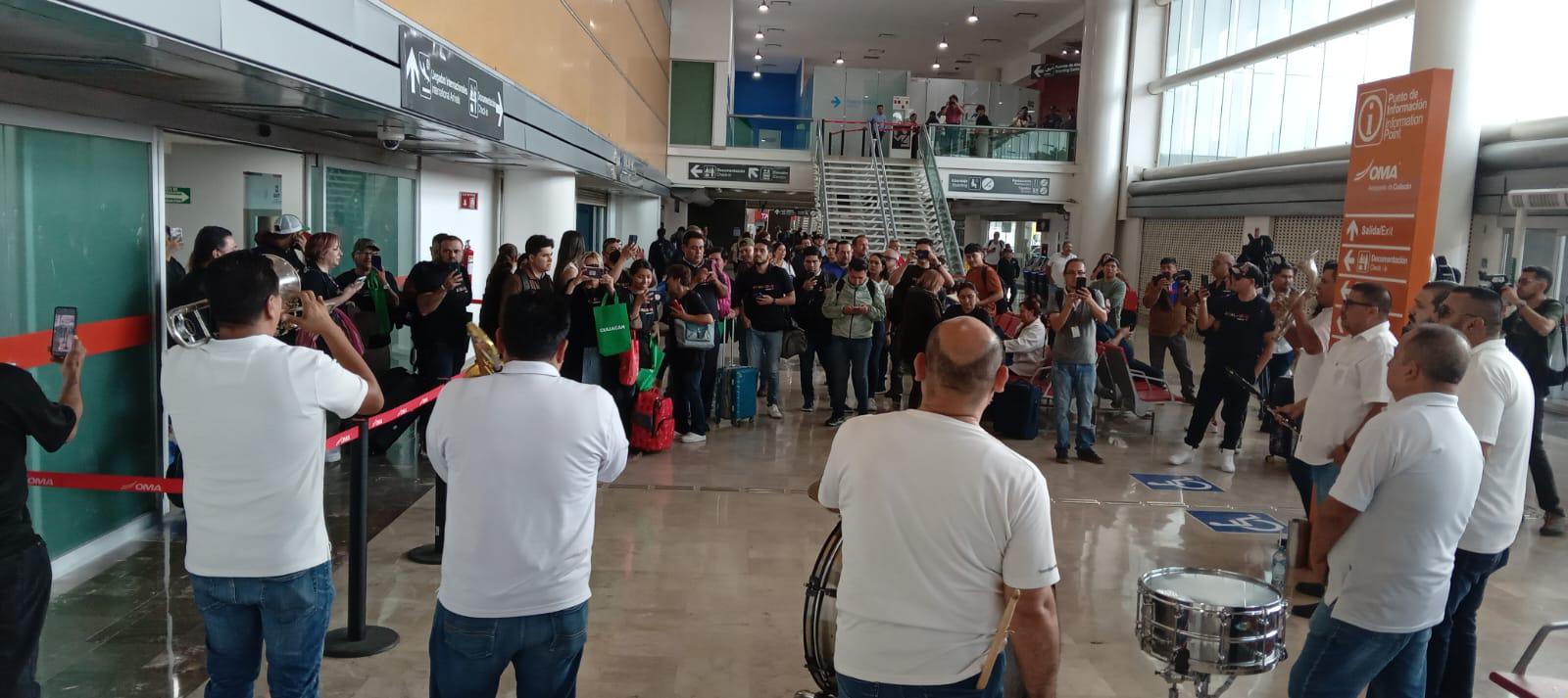 $!Inauguran primer vuelo desde Culiacán hacia el AIFA