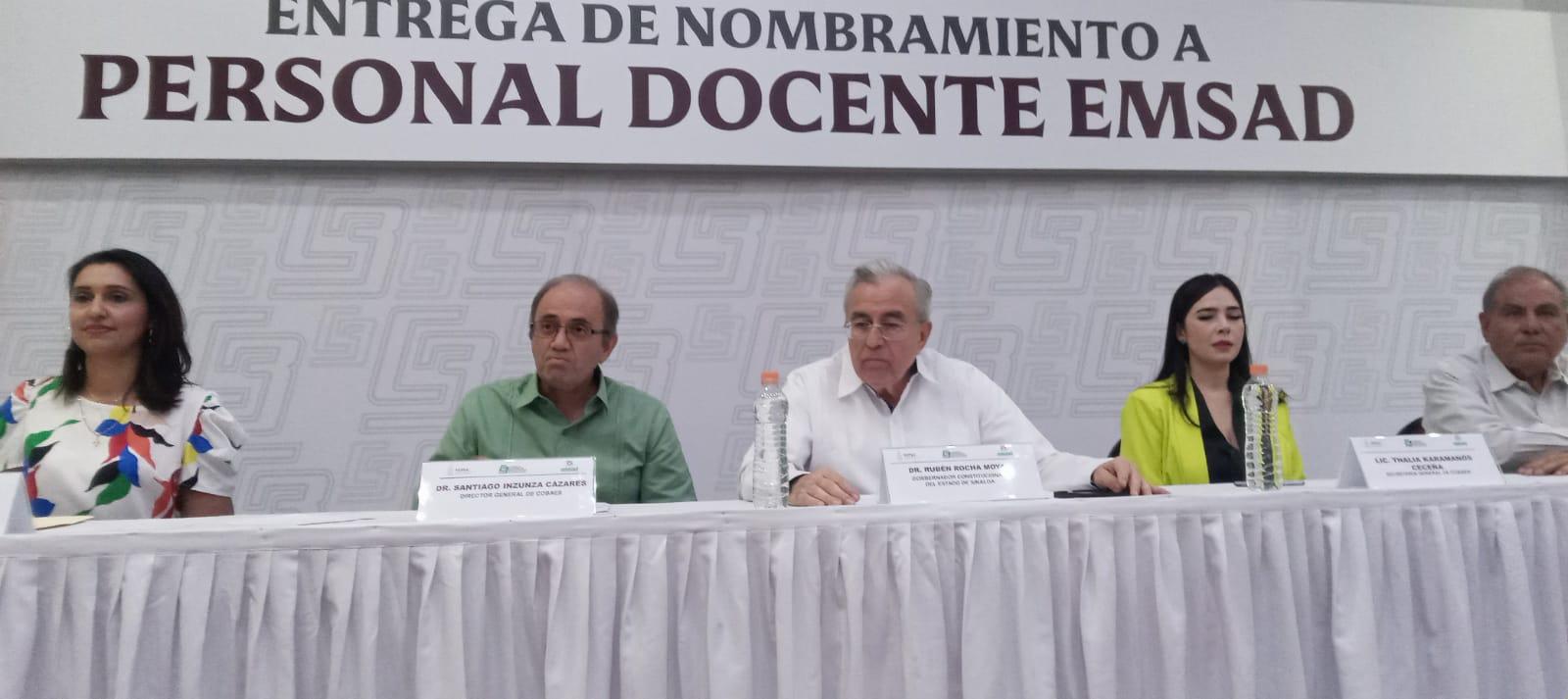 $!Otorgan plazas a más de 200 docentes de educación a distancia de Cobaes