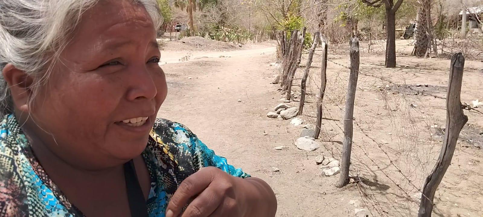 $!Dos años sin lluvia y dos tambos de agua para tres familias, la realidad en las zonas más alejadas de Sinaloa