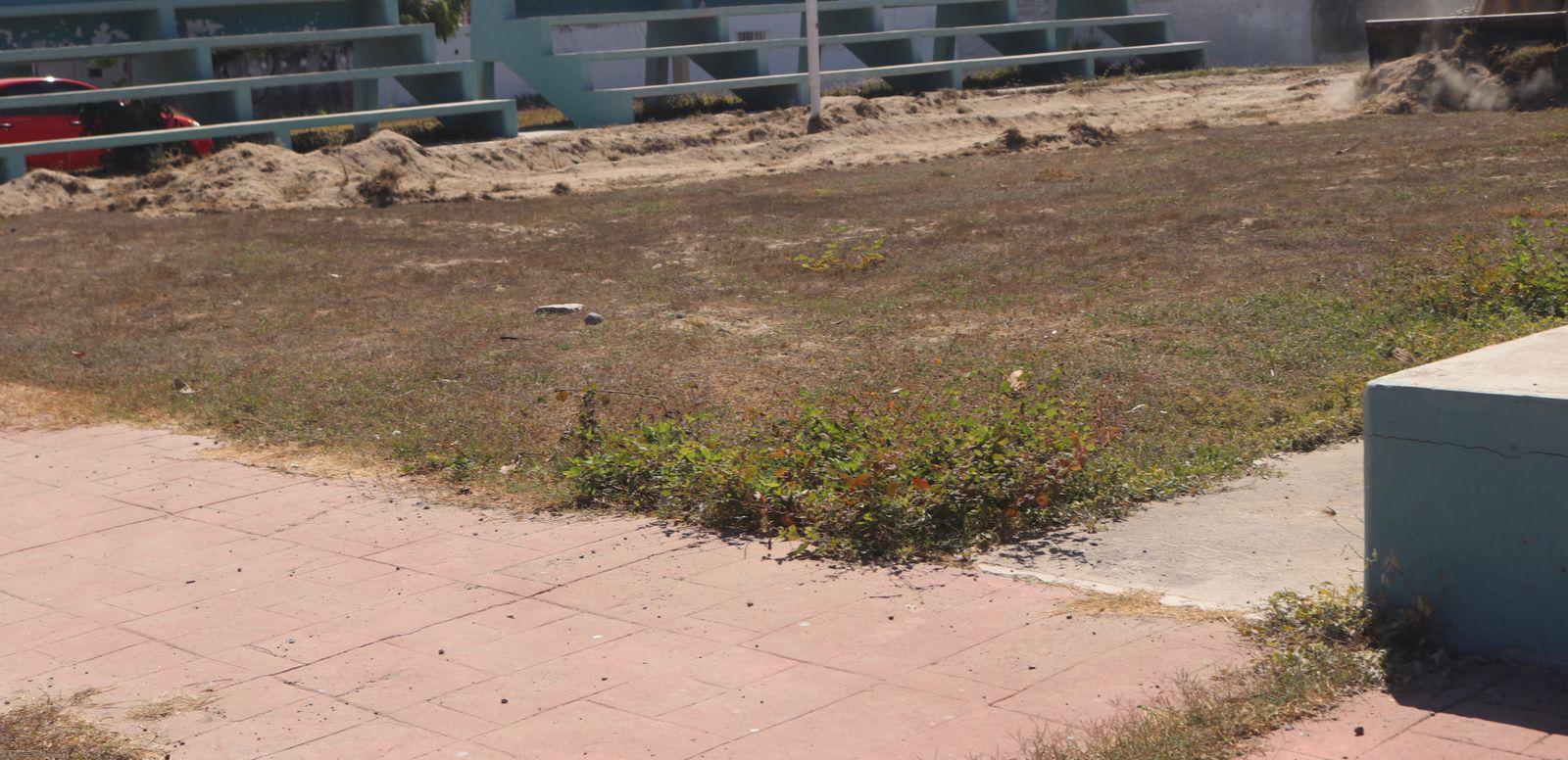 $!Inicia rehabilitación de canchas de voleibol de playa en Unidad Sahop