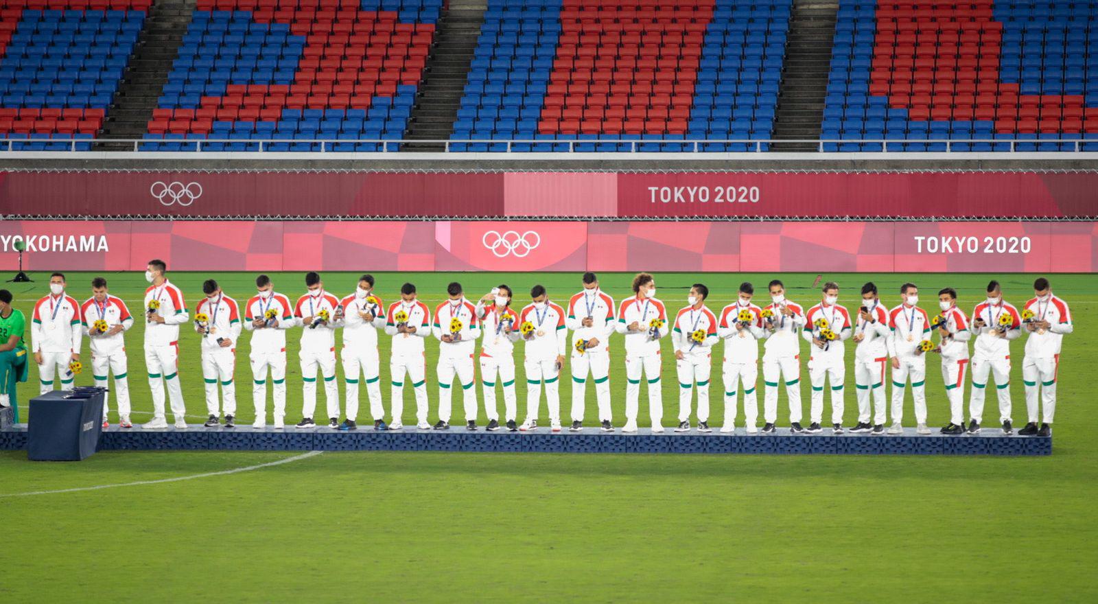 $!Sinaloenses y México reciben su medalla de bronce del futbol varonil en Tokio 2020