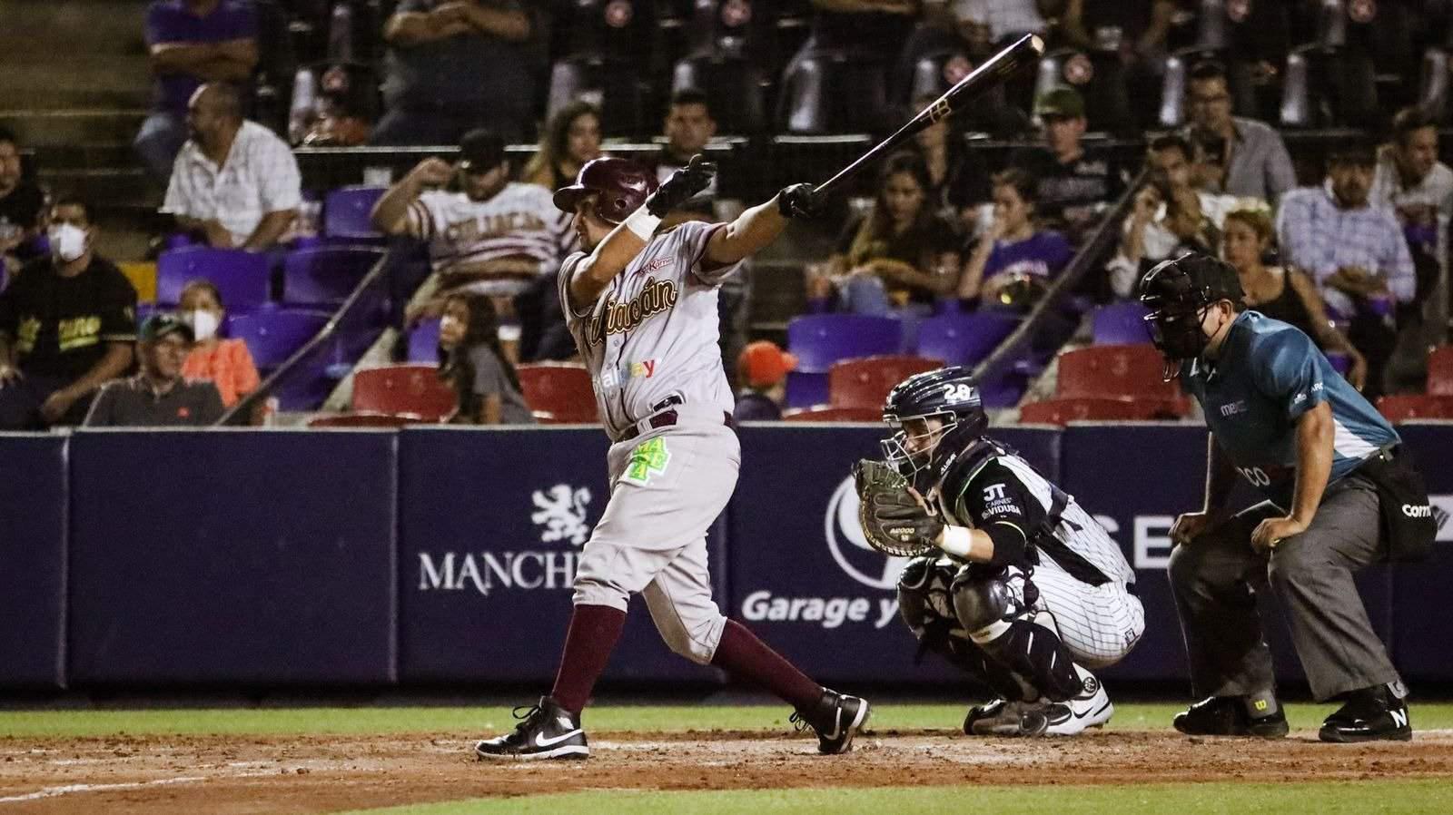 $!Tomateros de Culiacán saca el de la honra en Monterrey