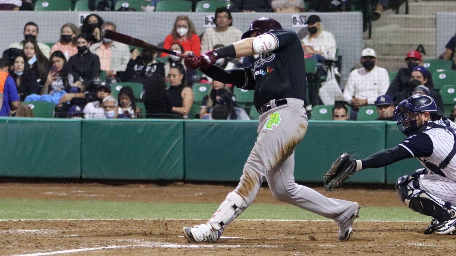 $!Tomateros de Culiacán corta mala racha en el Kuroda Park