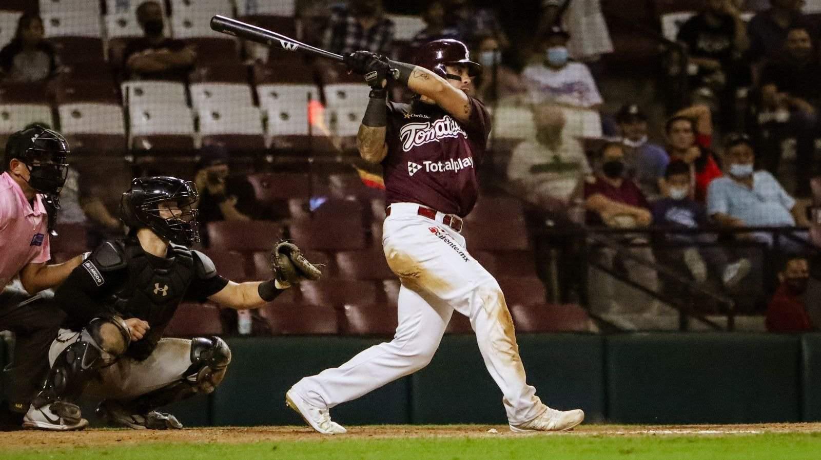 $!Tomateros cae en entradas extras ante Naranjeros, que se queda con el Clásico de la LMP