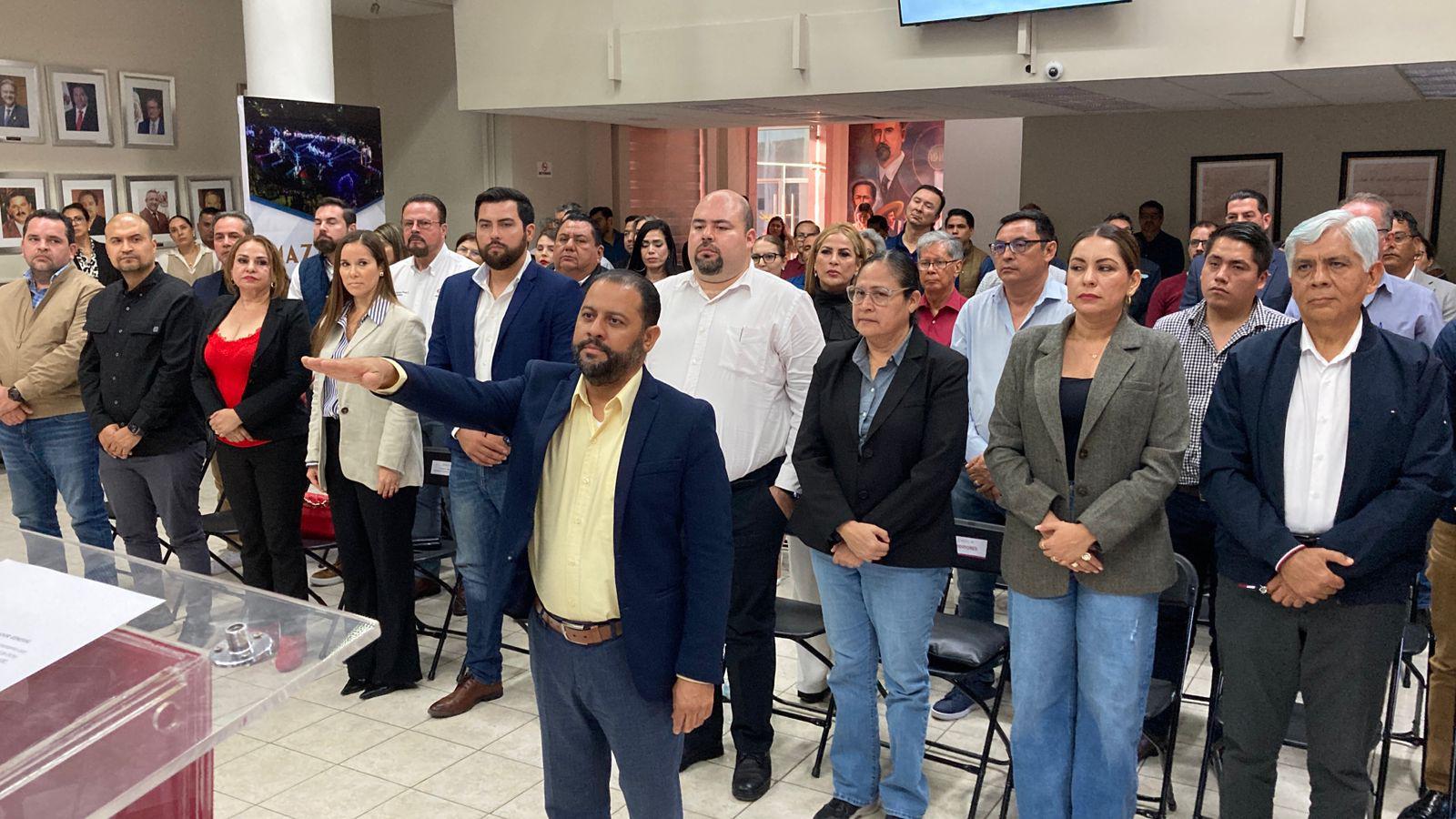 $!Rinden protesta integrantes del nuevo Comité de Planeación Municipal 2024-2027