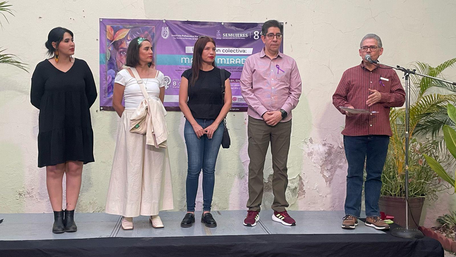 $!Carlos Morales dio la bienvenida al público.