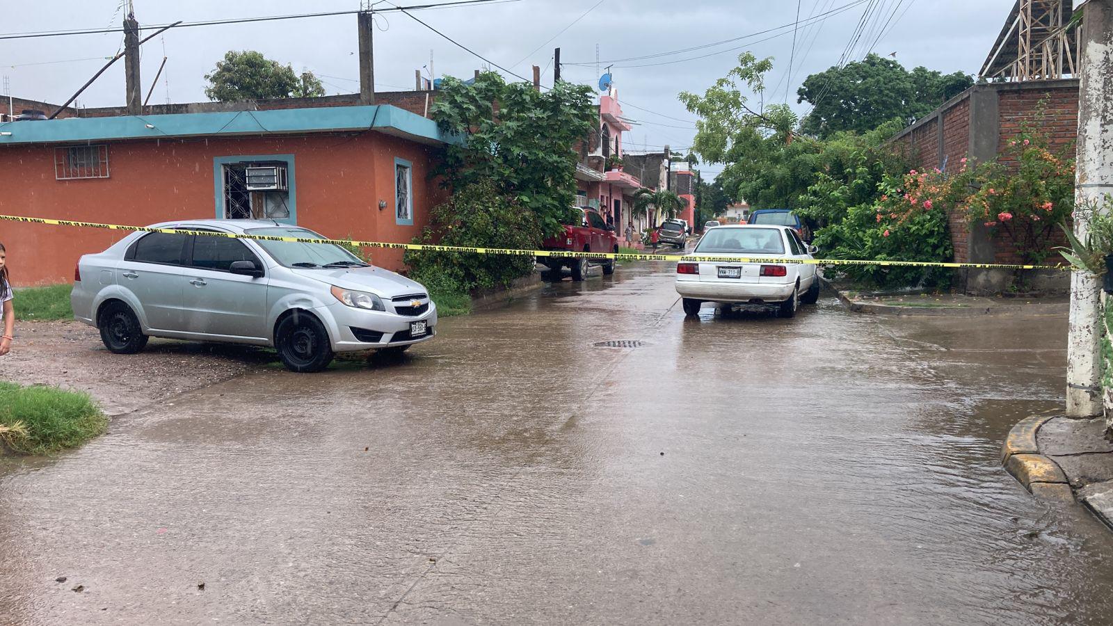 $!Se desborda el arroyo Jabalines en Mazatlán