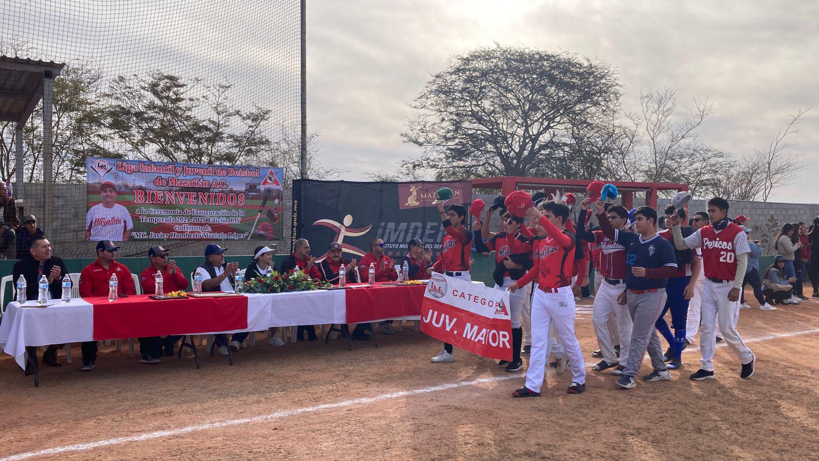 $!Cantan playball de nueva temporada de Liga Mazatlán