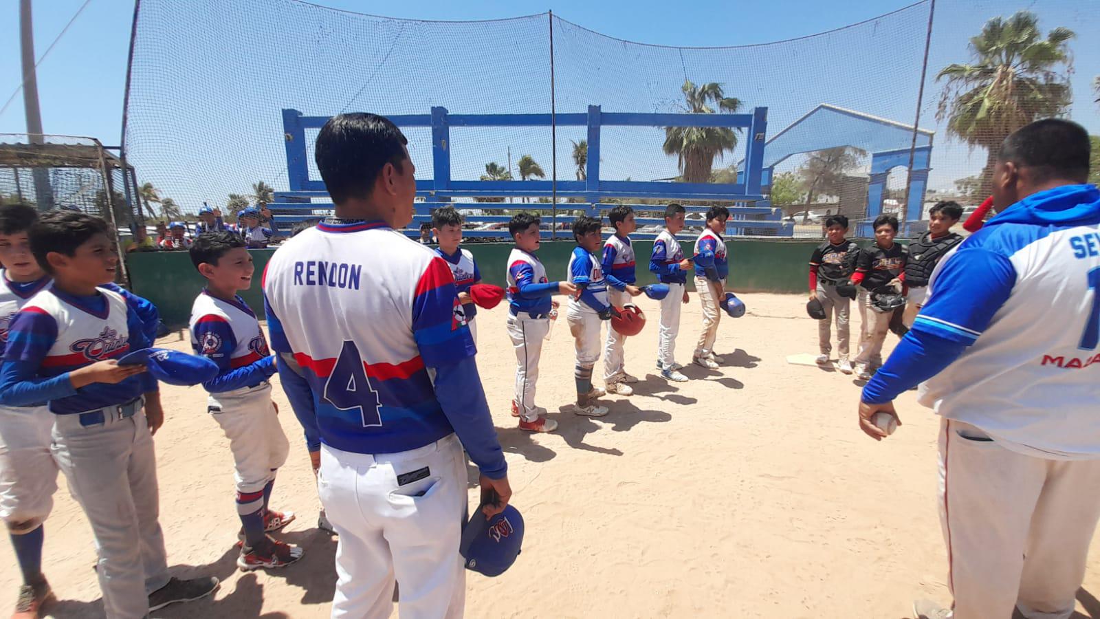 $!Jonrones llevan a Muralla a vencer a la Quintero en Torneo Distrital