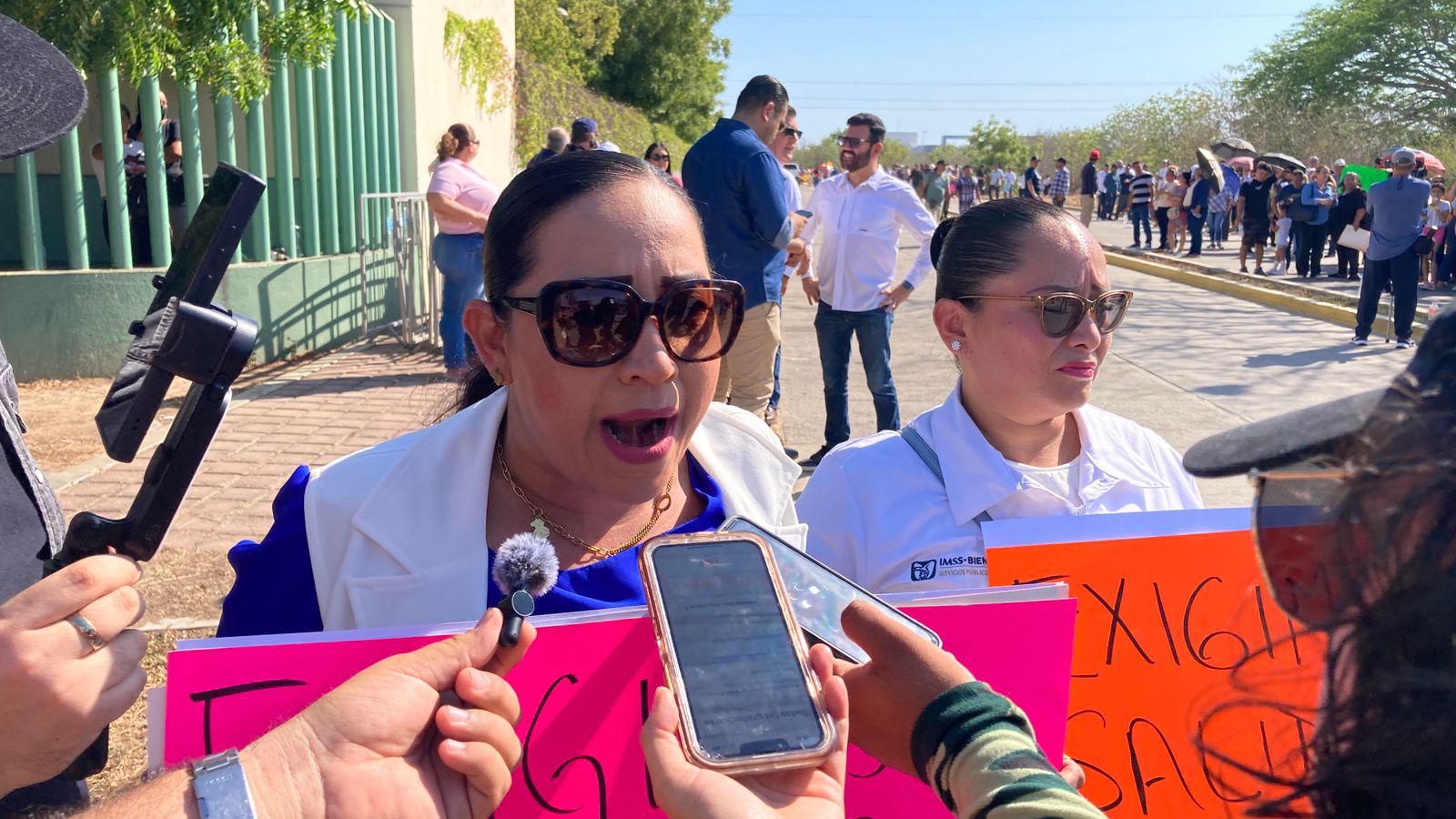 $!Personal de Hospital General de Mazatlán exige soluciones ante falta de insumos en visita de Claudia Sheinbaum