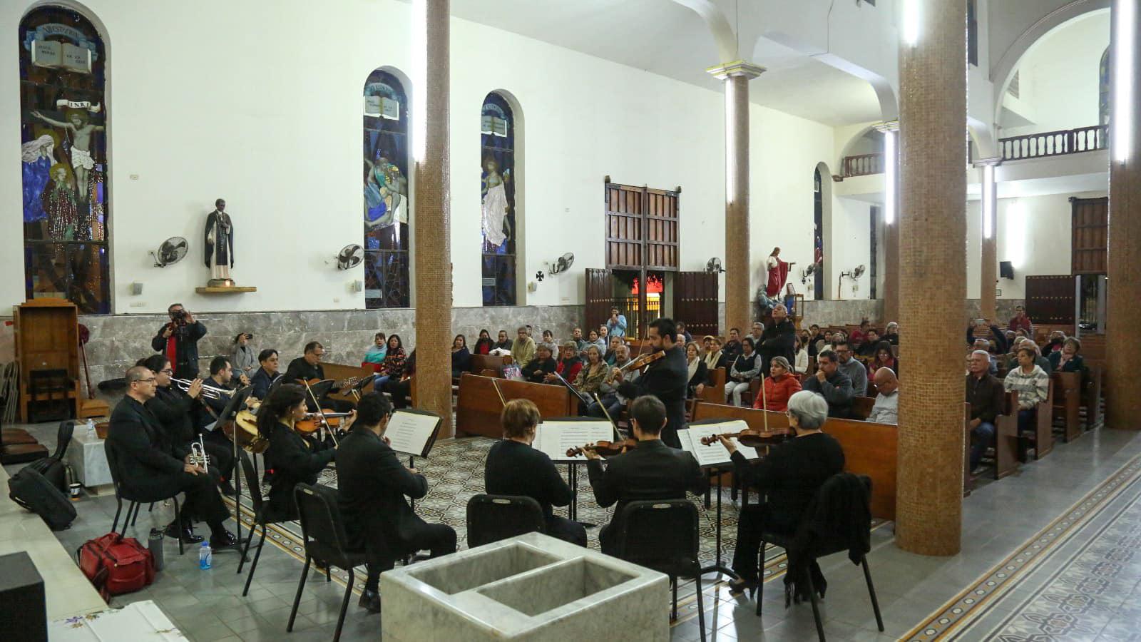 $!El Ensamble Tradicional del Pacífico lo dirige Samuel Murillo.