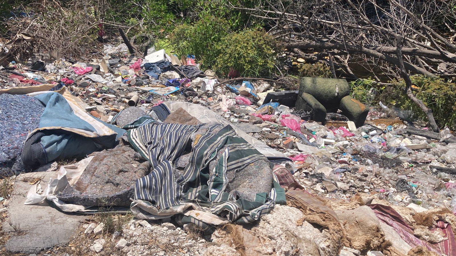 $!Basura e invasiones se apoderan del Estero del Infiernillo previo a la temporada de lluvias
