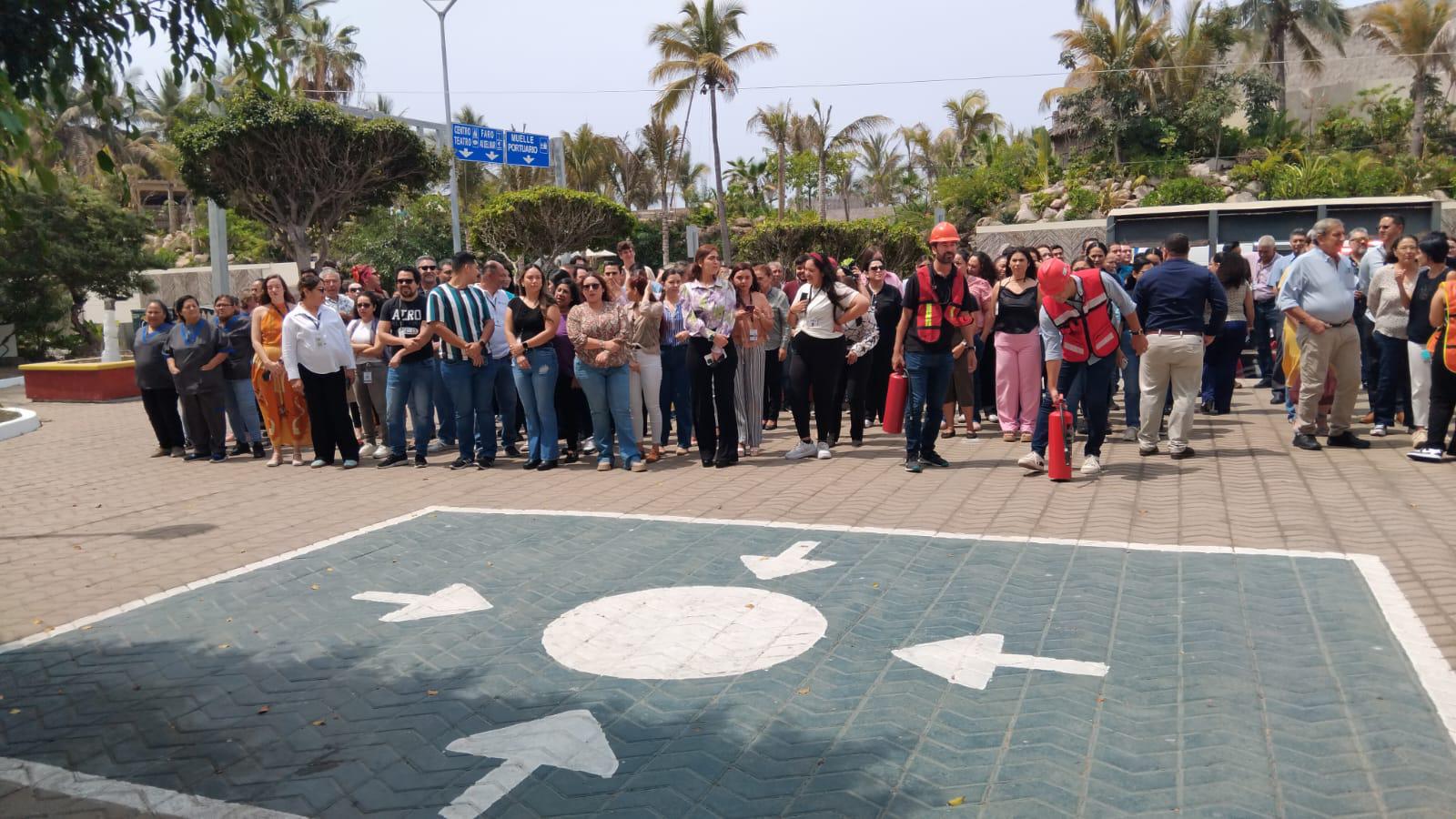 $!Promueven en Mazatlán la cultura de la prevención con 27 simulacros simultáneos