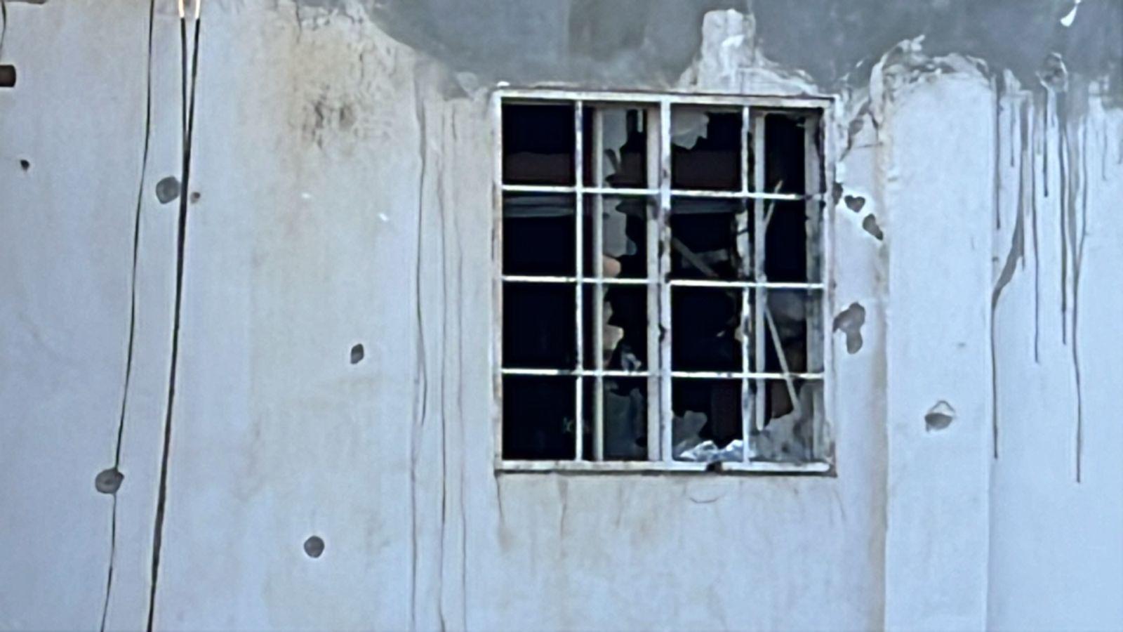 $!Balean un centro de rehabilitación y hieren a una persona en la colonia Los Huizaches, en Culiacán