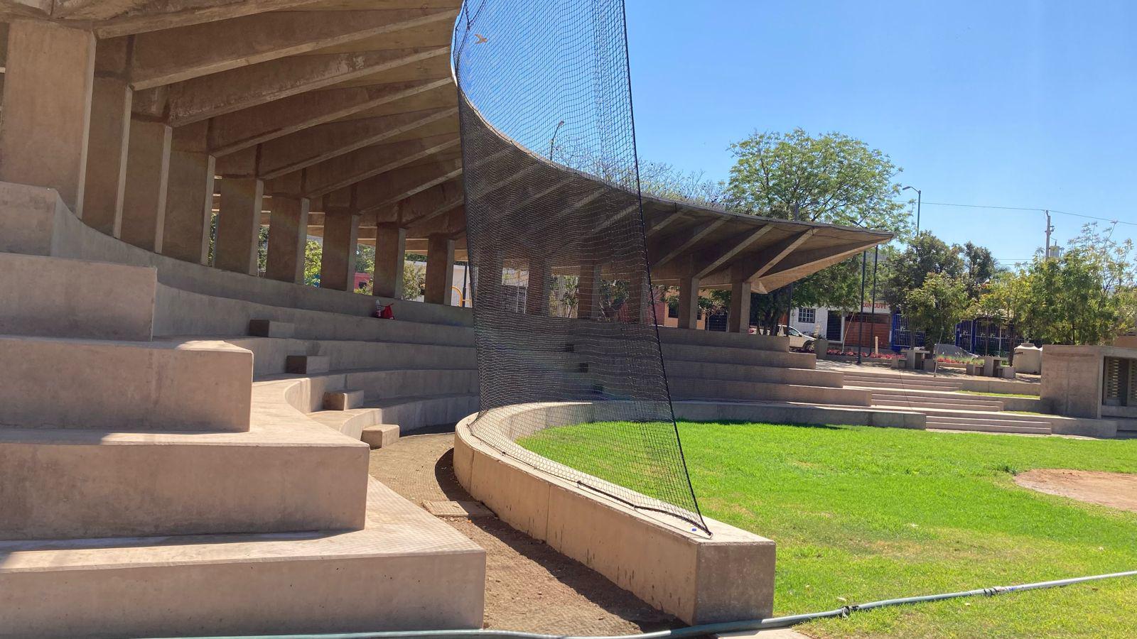 $!Entrega de estadio de beisbol en la colonia Urías, en Mazatlán será finales de abril