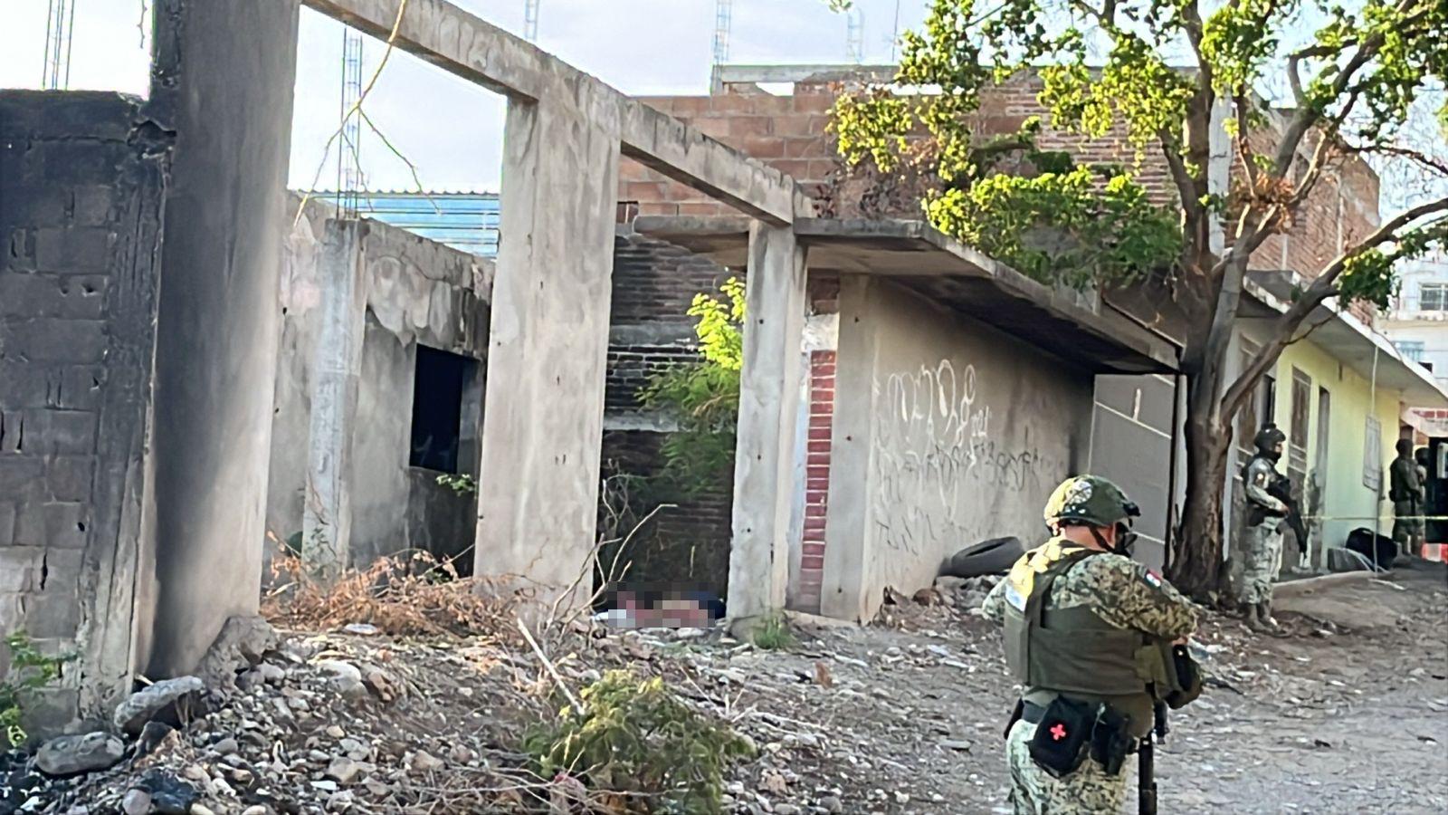 $!Asesinan a dos hombres en obra en construcción en Los Huizaches, Culiacán