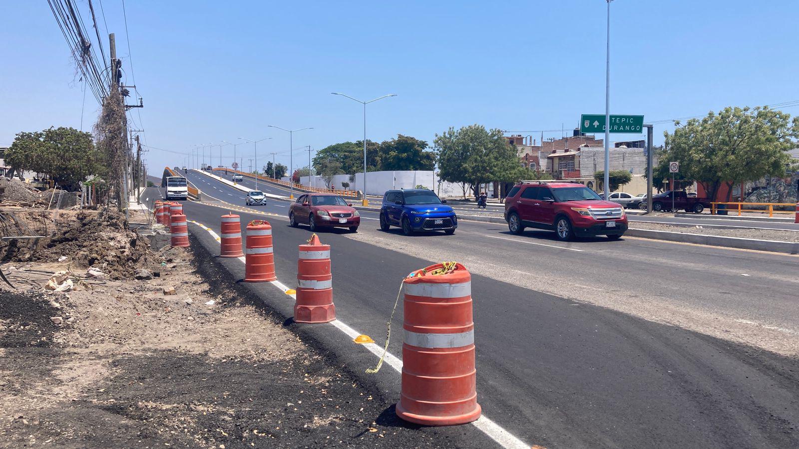 $!Abren carril inferior de sur a norte en el nuevo puente del Libramiento Colosio, en Mazatlán