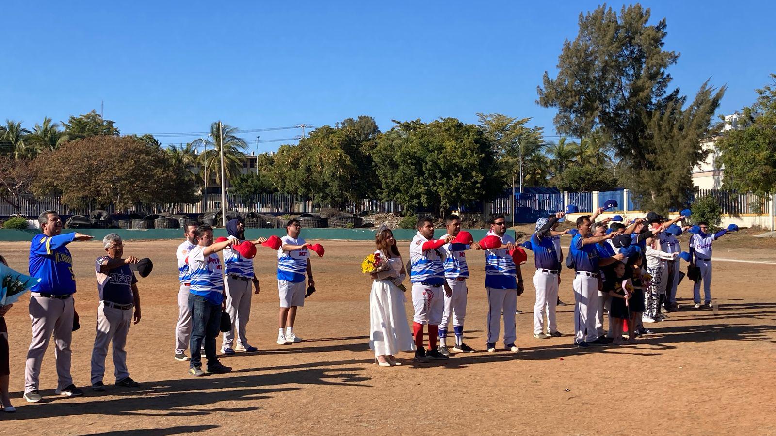 $!Cantan playball en Liga de Beisbol Intersindical, en la UAS