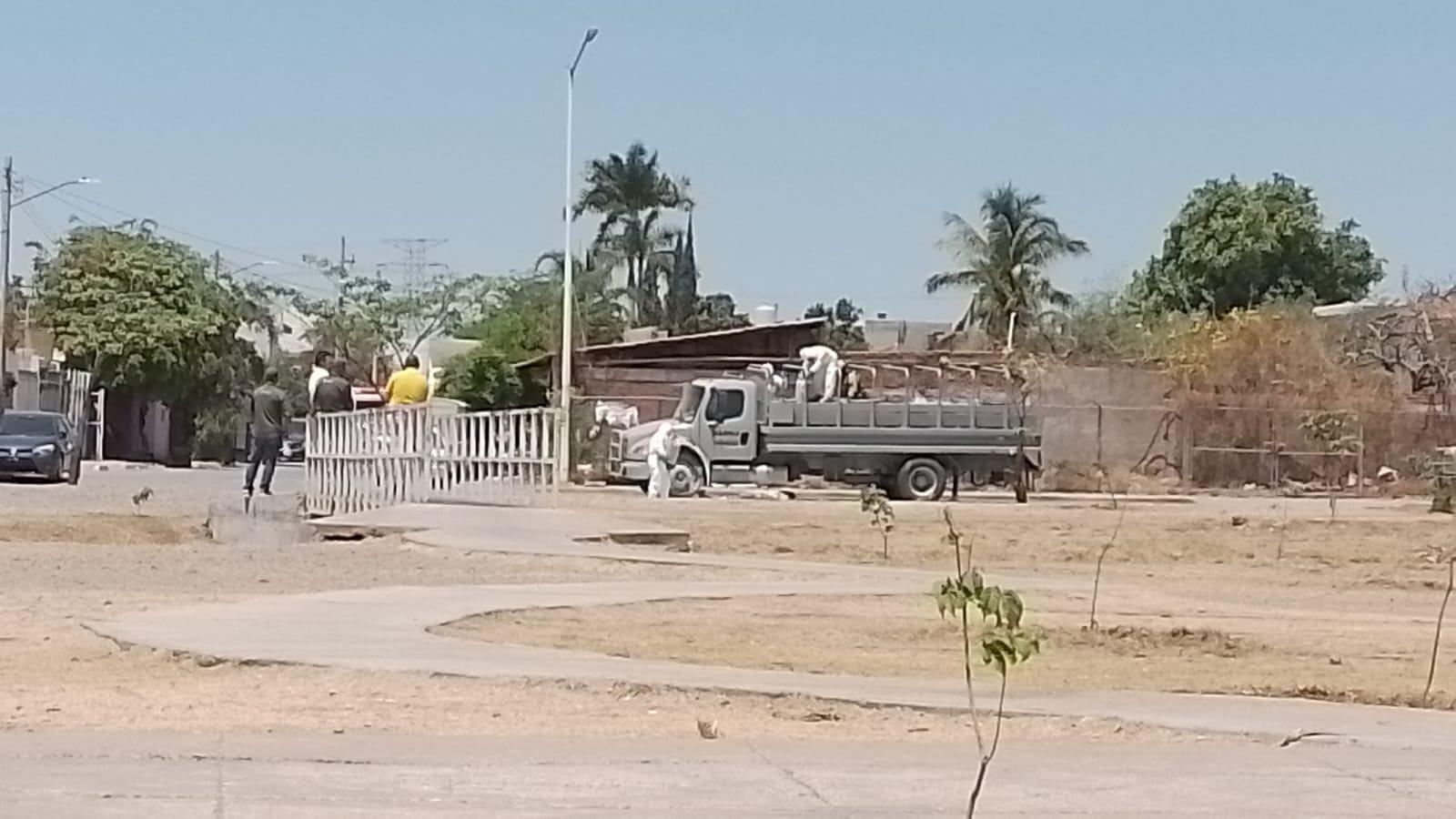 $!Se derrama ácido clorhídrico que transportaba la Marina en Culiacán