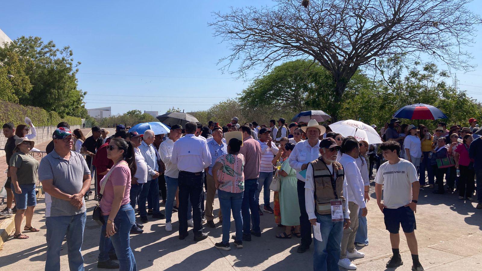 $!Rocha Moya espera a Claudia Sheinbaum en Mazatlán para lanzar programa de salud