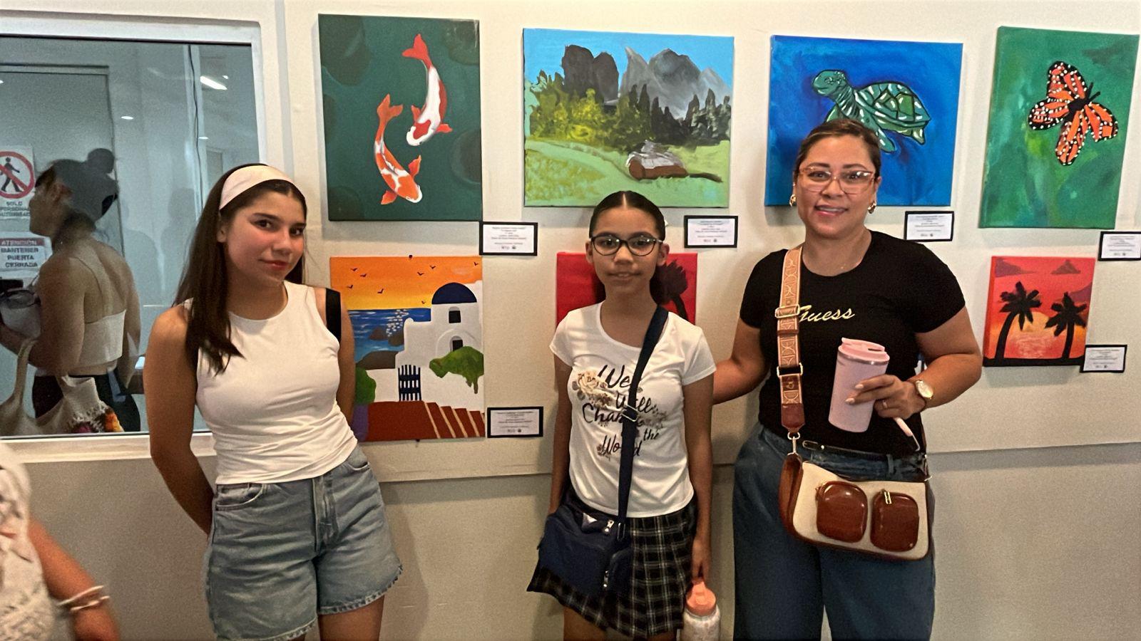 $!Ángela y Nicole Ojeda Gómez y Yuleni Gómez.