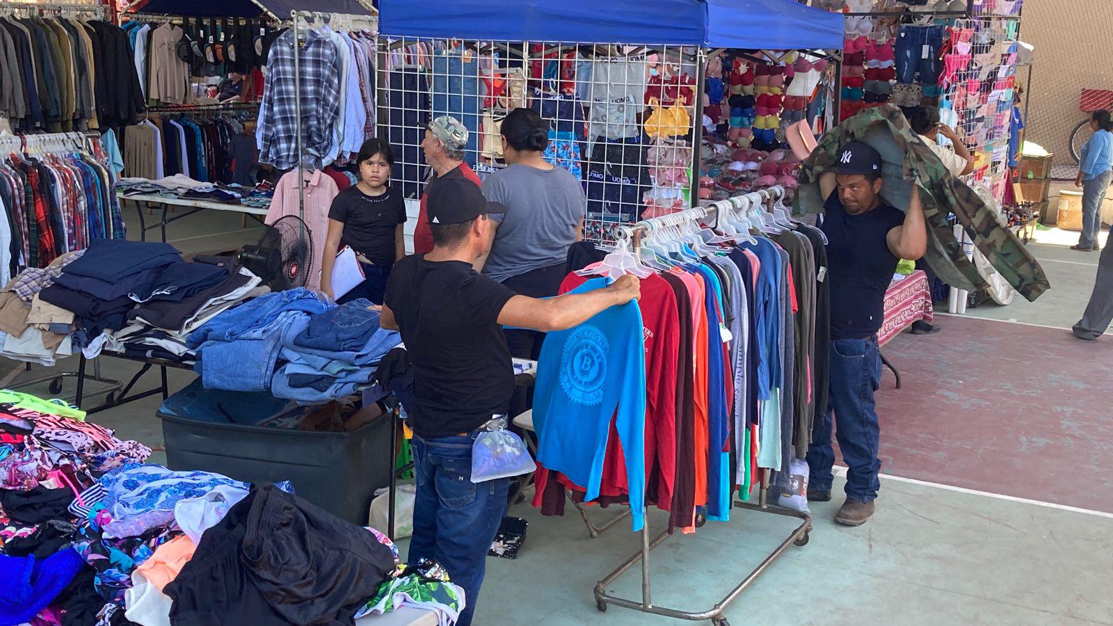 $!Reportan tianguistas de la Juárez 90% de avance en el tema de permisos nuevos