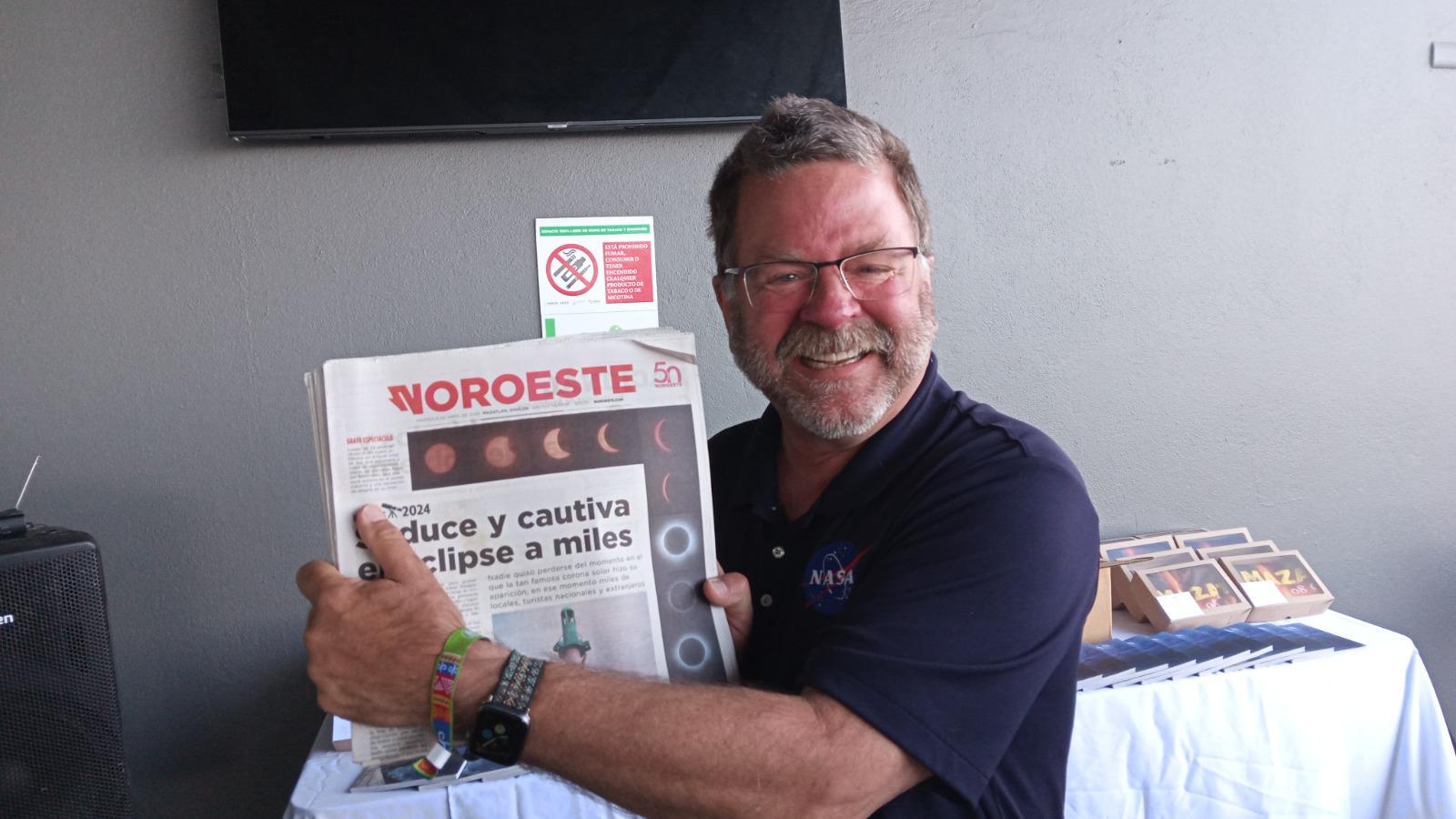 $!Se llevan a la NASA ejemplares de Datemex por la cobertura del Eclipse Total de Sol