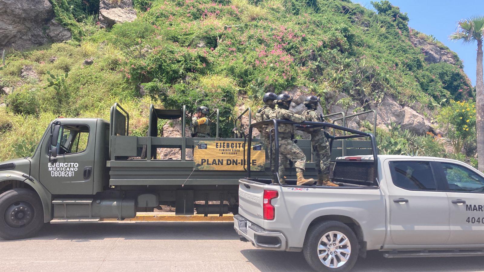 $!Para evitar riesgos, sigue cerrado el acceso al Faro de Mazatlán tras deslave