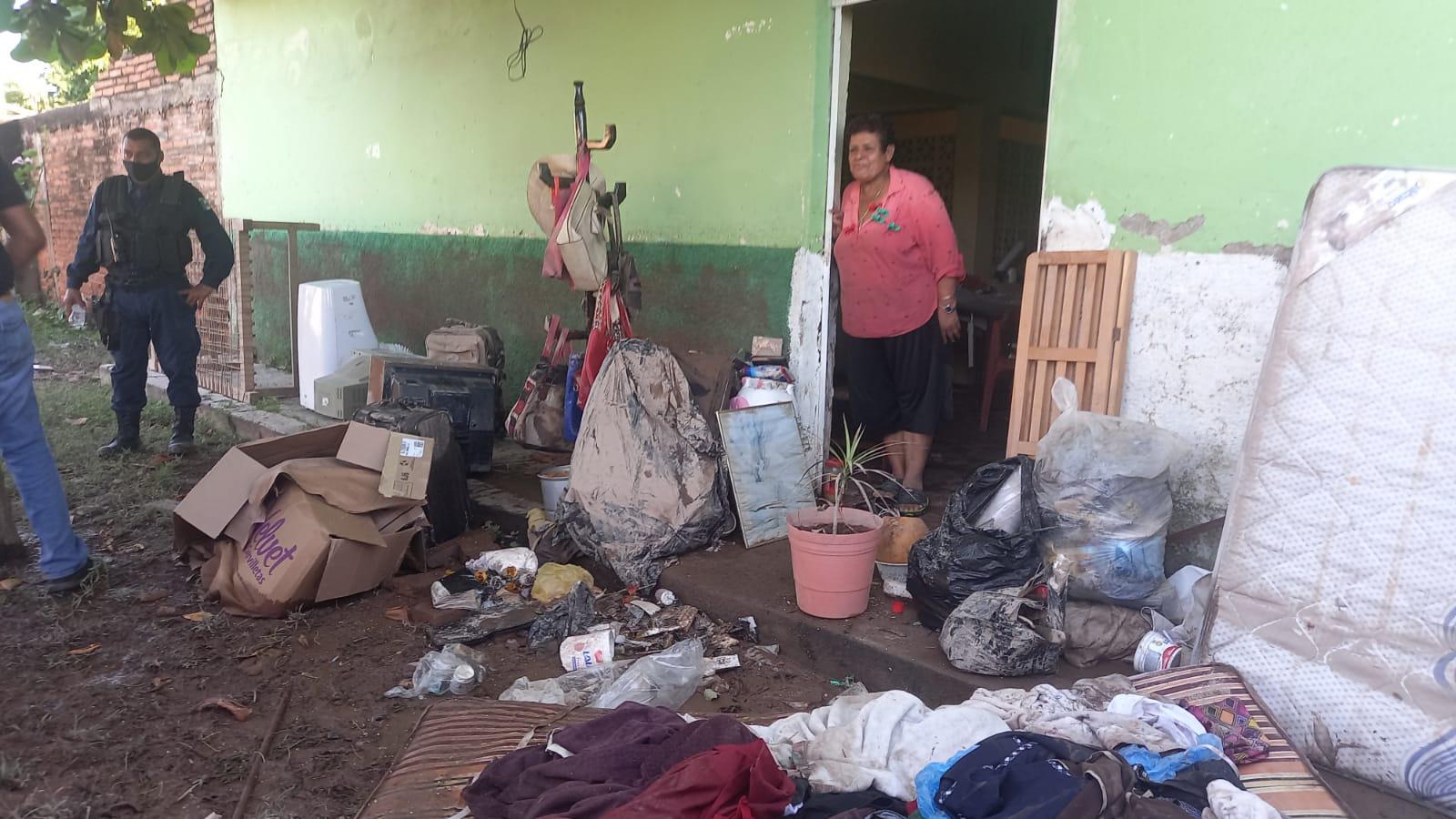 $!Lleva Quirino a La Concha promesas de soluciones a afectados por huracán Pamela