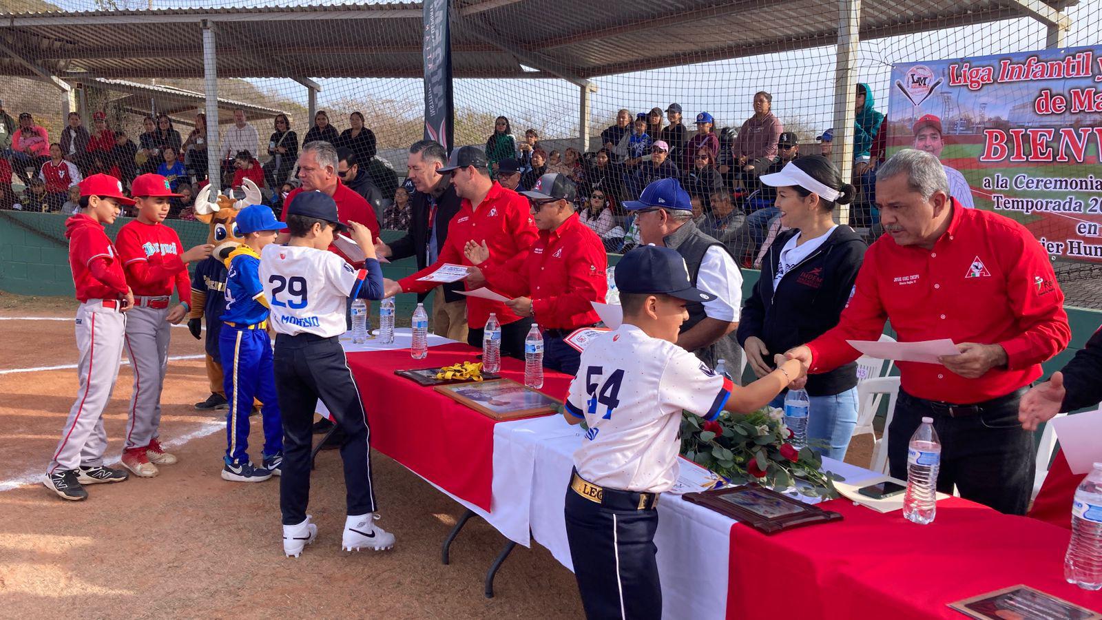 $!Cantan playball de nueva temporada de Liga Mazatlán