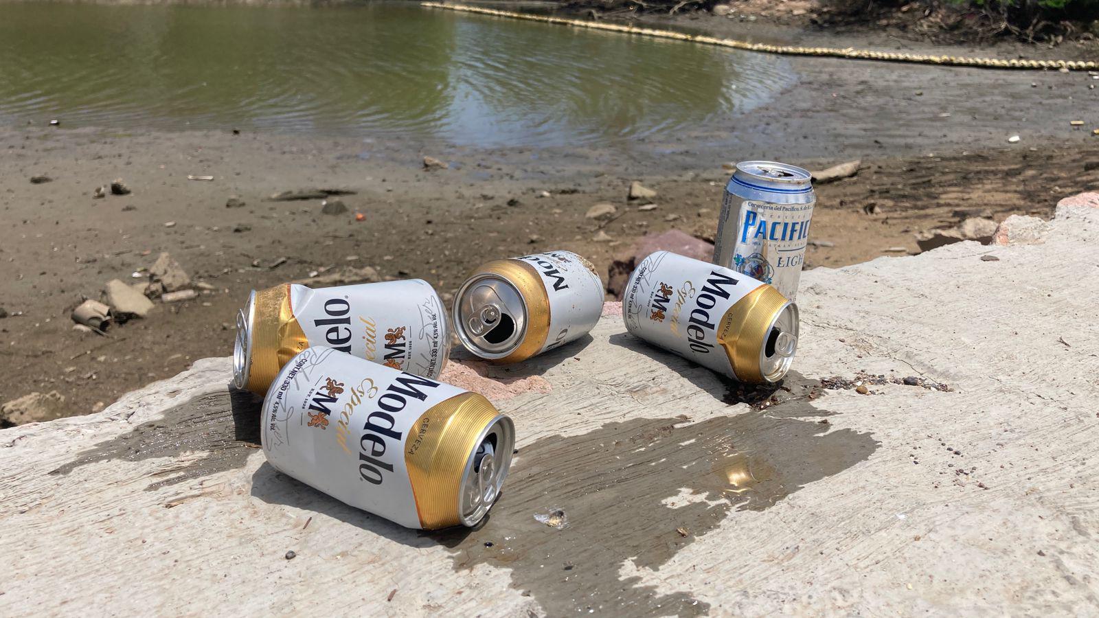 $!Continúa biobarda recolectando basura arrastrada tras las lluvias, en Mazatlán
