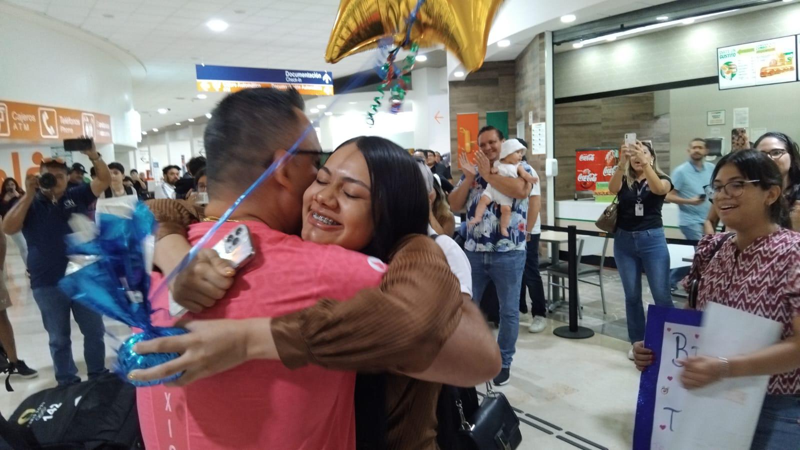 $!Extrañé mucho a mi familia, pero esta es la recompensa: Radamés Hernández al llegar a Mazatlán