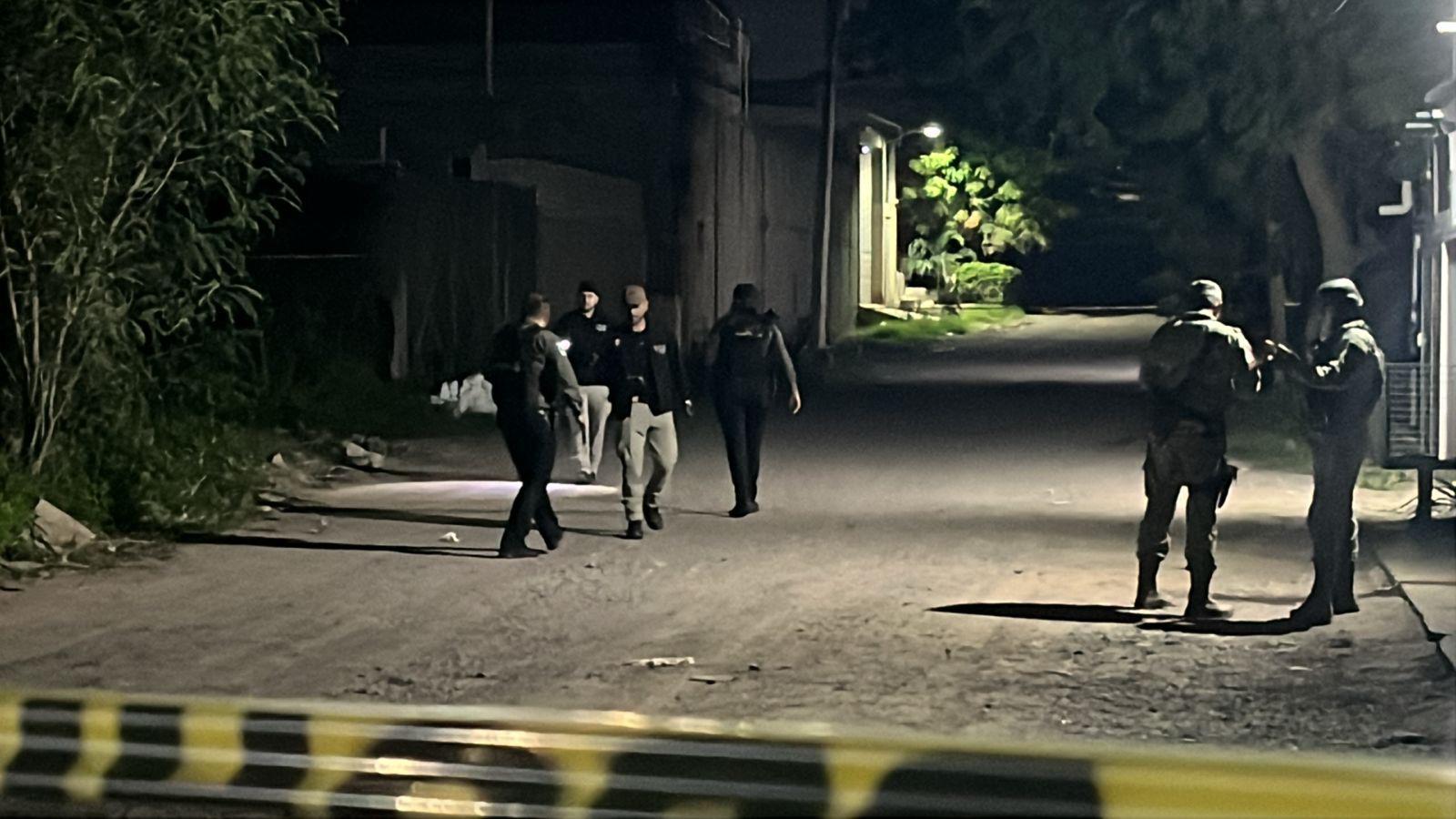 $!Localizan a hombre asesinado a balazos en la colonia Real de Minas, al sur de Culiacán