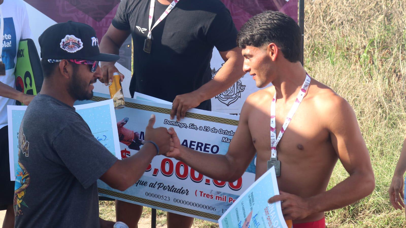 $!Dominan las olas en el Sinaloa Surf Open 2023