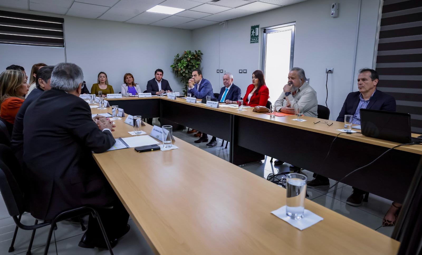 $!Presenta Gobierno de Sinaloa a diputados avances de gestión de crédito de $2 mil 300 millones